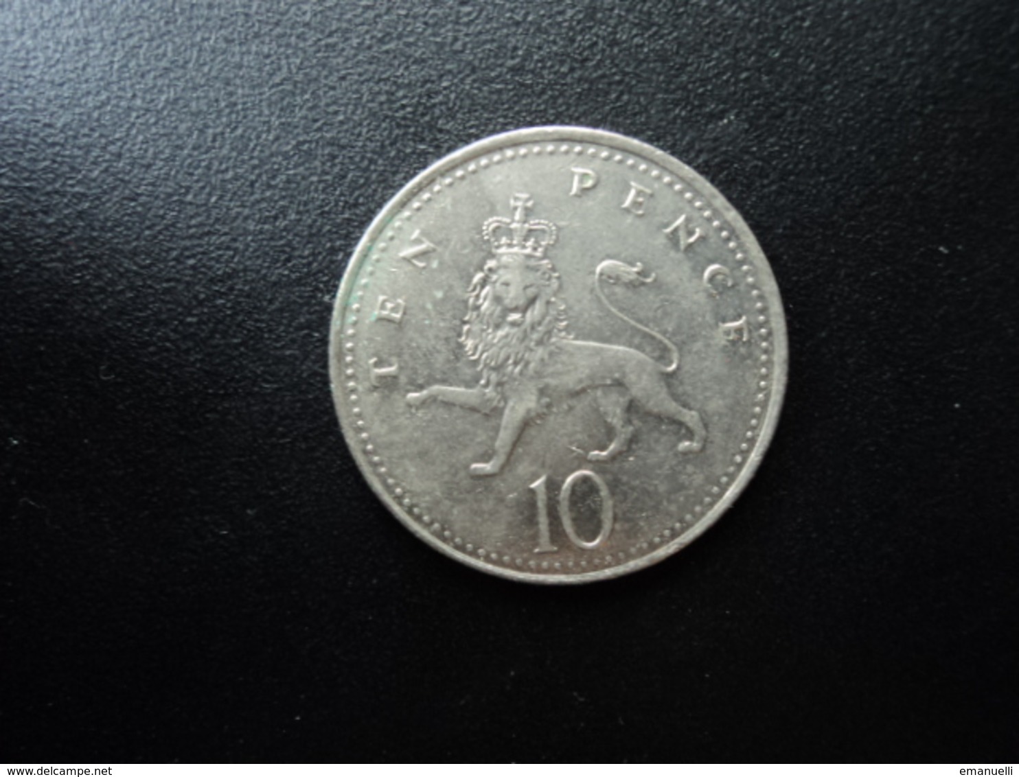 ROYAUME UNI : 10 PENCE   2004    KM 989    SUP - 10 Pence & 10 New Pence