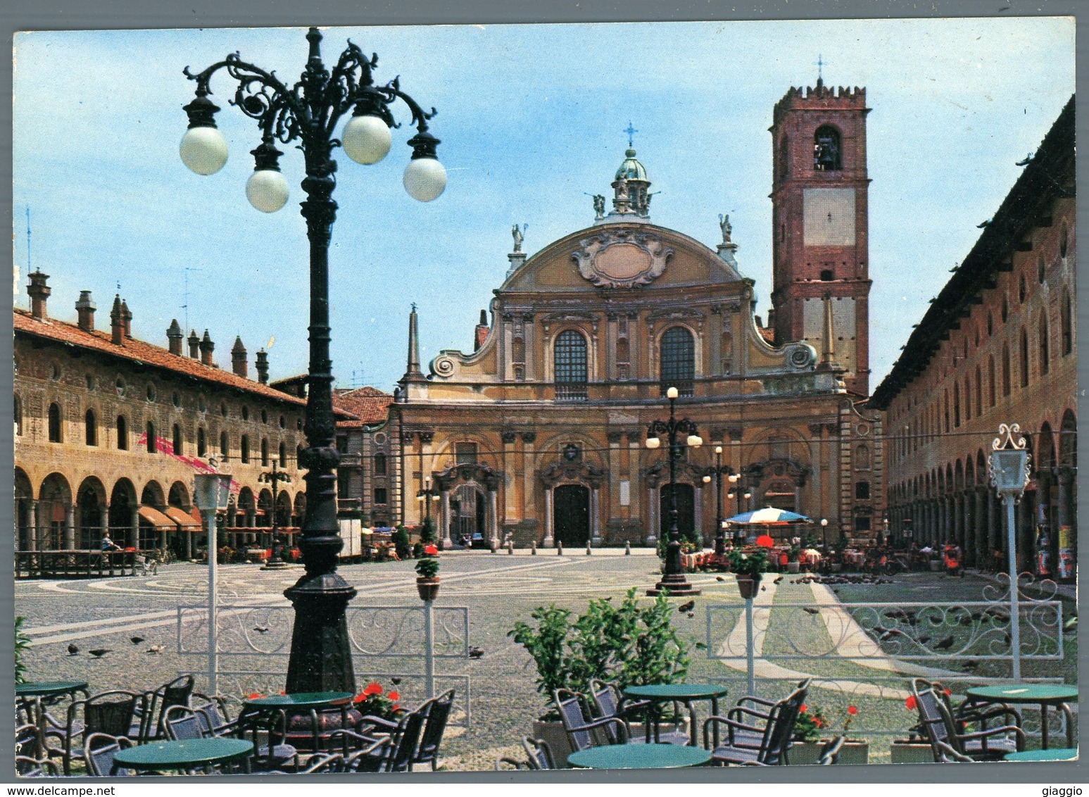 °°° Cartolina - Vigevano Piazza Ducale Il Duomo Viaggiata °°° - Vigevano