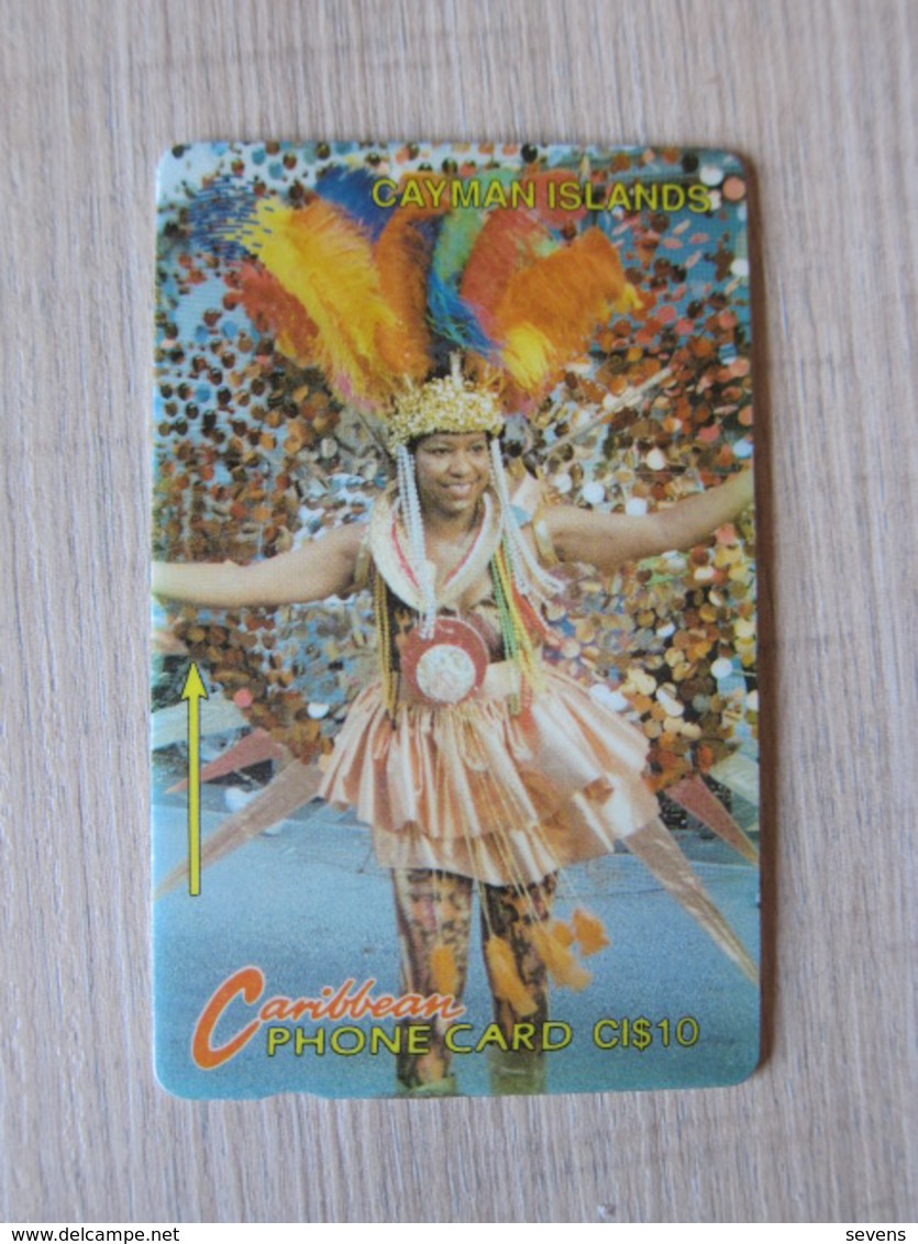 GPT Phonecard,8CCIA Carnival, Used With Scratch - Cayman Islands