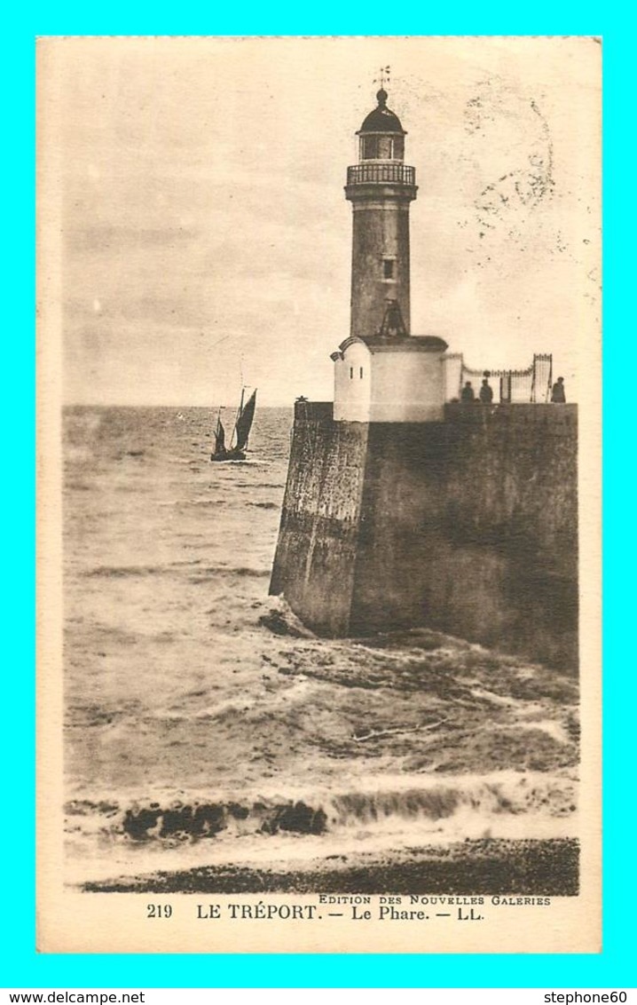 A740 / 393 76 - LE TREPORT Phare - Le Treport