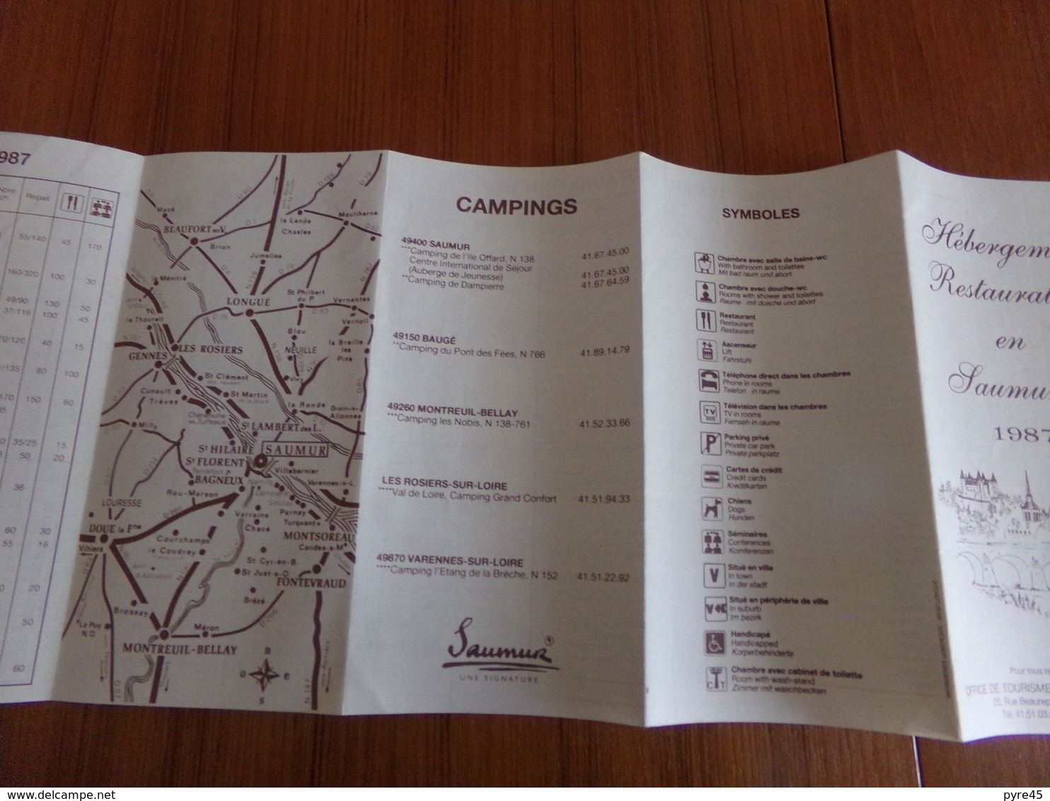 Dépliant Touristique " Hébergement, Restauration En Saumurois 1987 " - Tourism Brochures