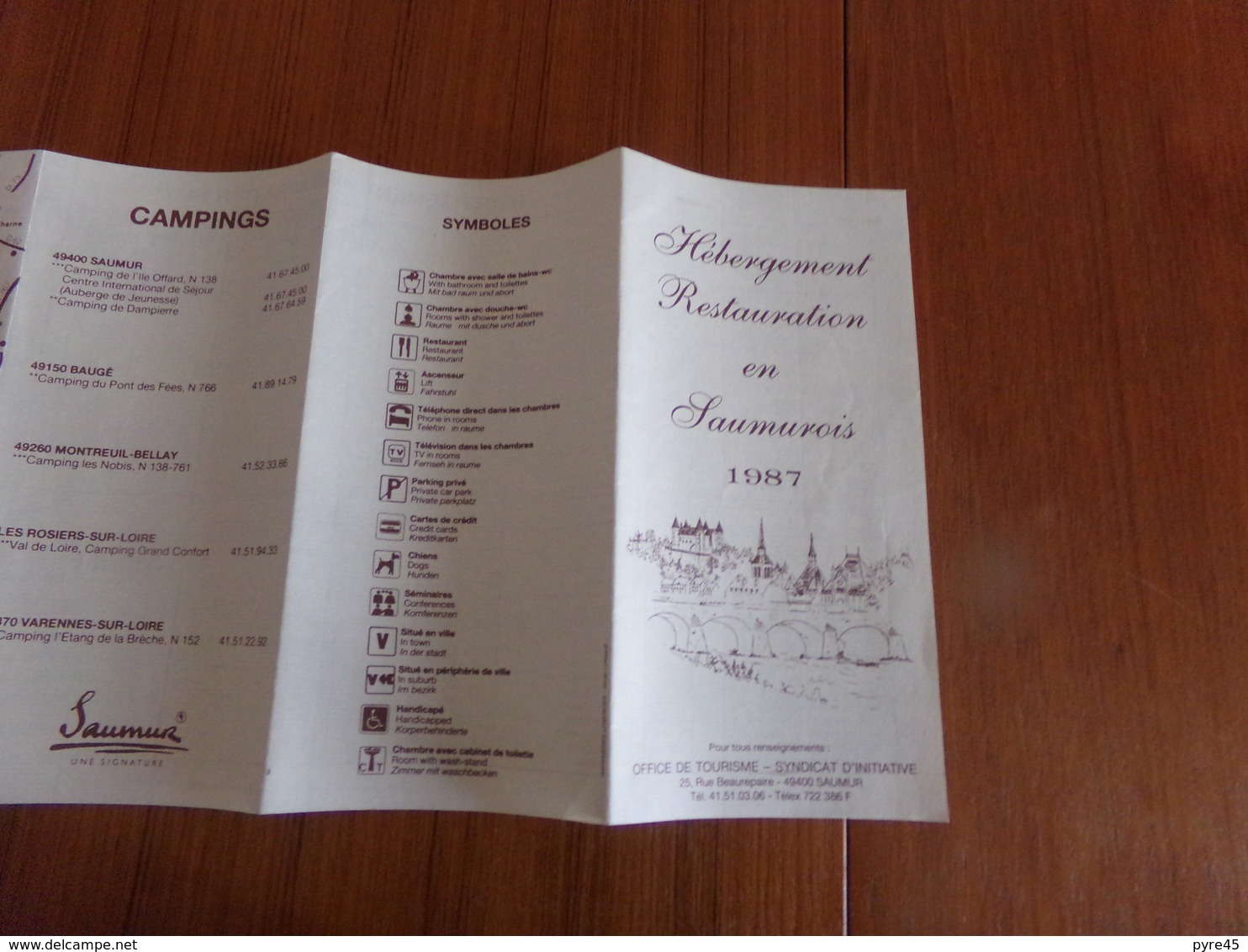 Dépliant Touristique " Hébergement, Restauration En Saumurois 1987 " - Tourism Brochures