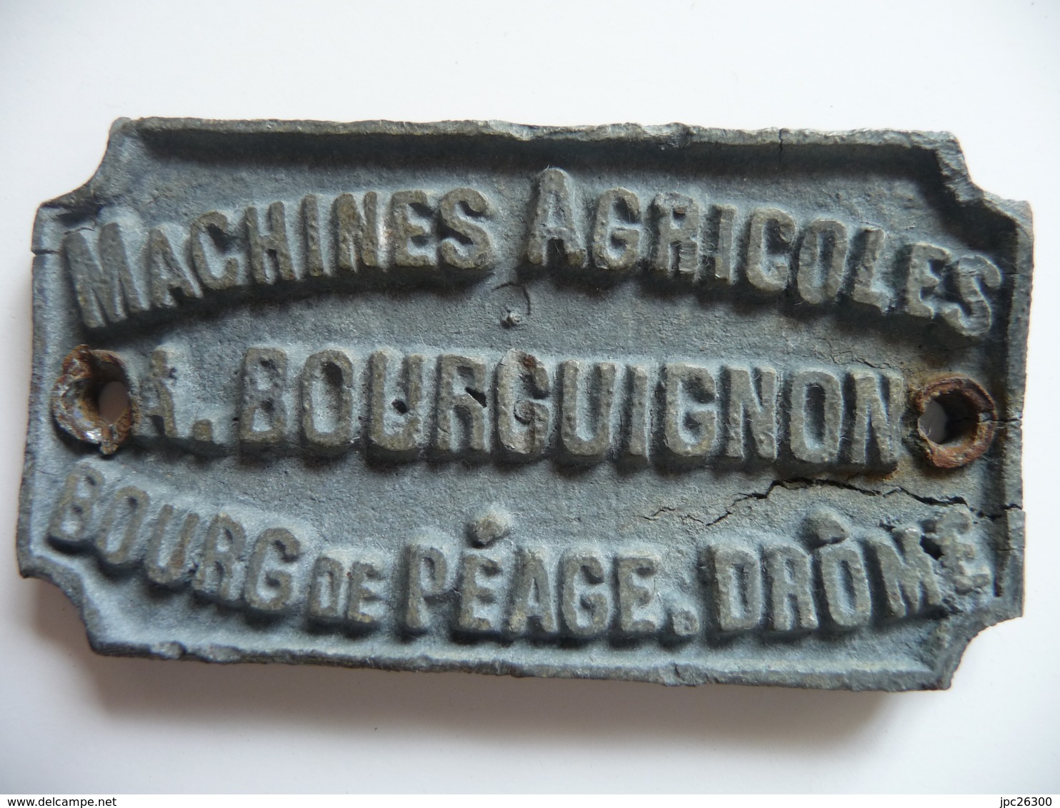 PLAQUE 6,5 X3,5cm Métal épais.3mm.FABRICANT DE MACHINES AGRICOLES A. BOURGUIGNON - Landbouw