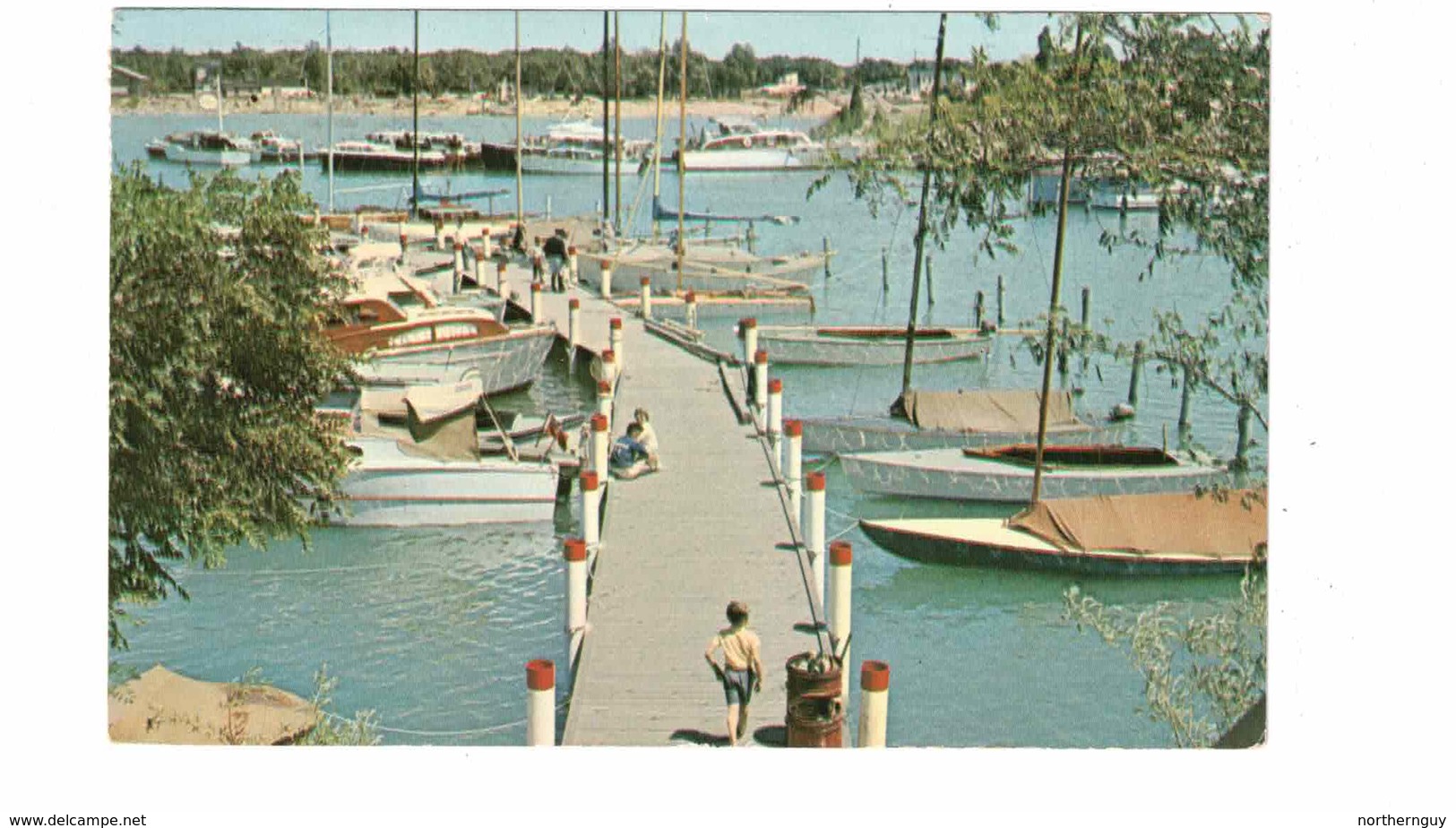 SARNIA, Ontario, Canada, The Sarnia Yacht Club, Old Boats, 1964 Chrome Postcard, Lambton County - Sarnia