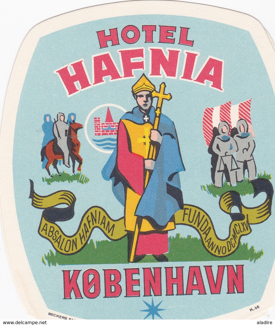 Collection de 41 étiquettes d' hôtels neuves - collection of new hotel labels