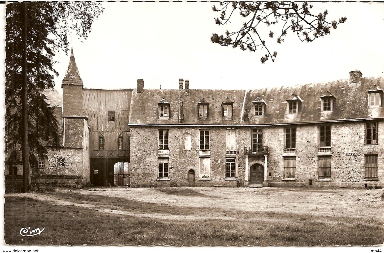 -3H10  ---  76  BELLENCOMBRE   Château De La Heuze - Bellencombre