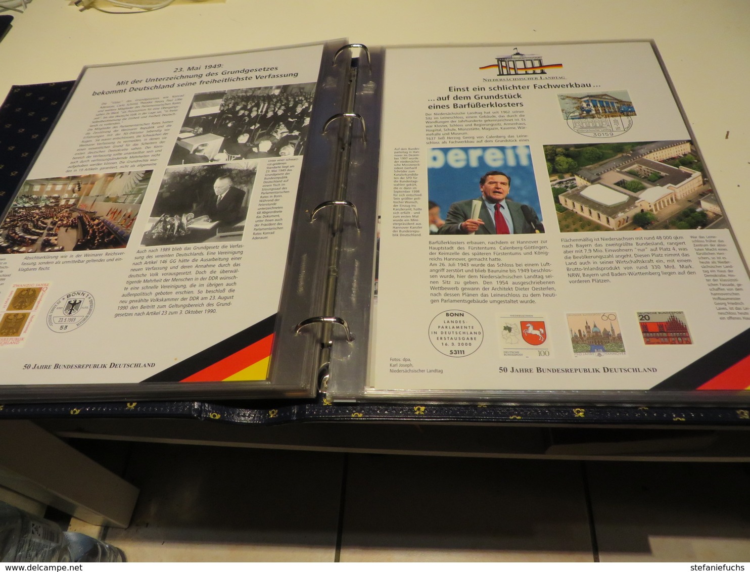 50 JAHRE BUNDERREPUBLIK DT. SONDEREDITION DER POST MIT MARKEN / BILD UND TEXR  im  RINGBINDER