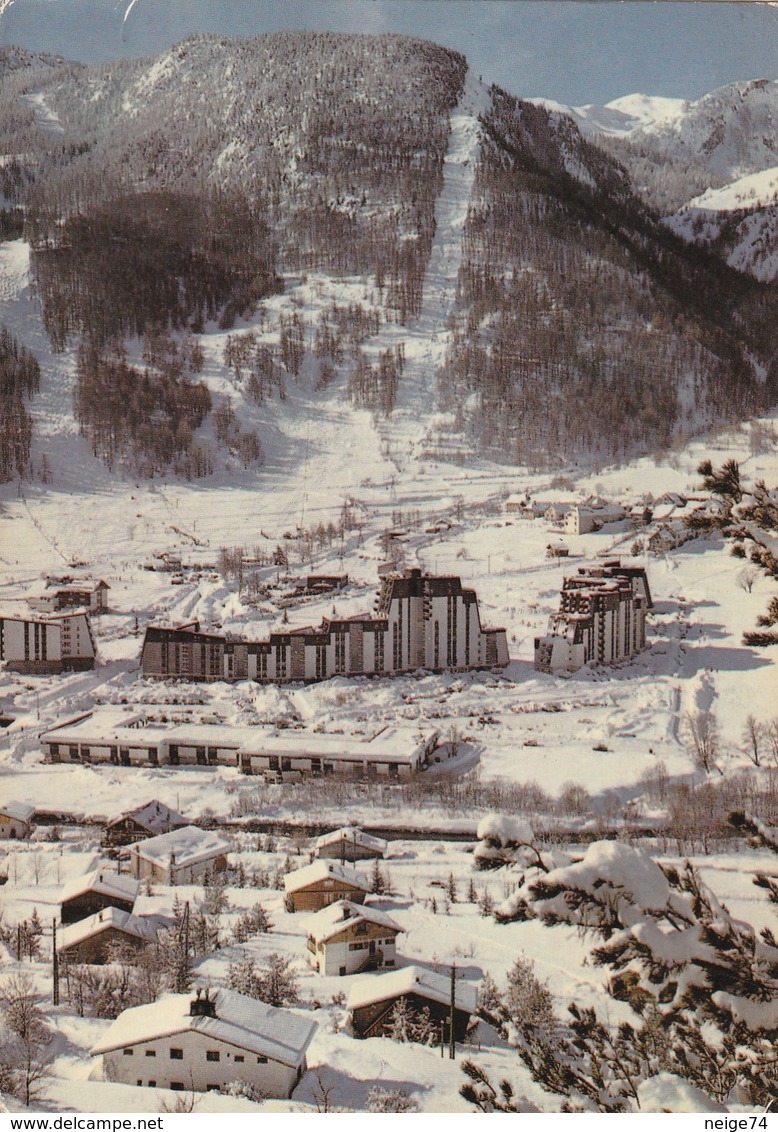 Carte Postale Des Années 70 Des Hautes-Alpes - Serre-Chevalier - Villeneuve - Serre Chevalier