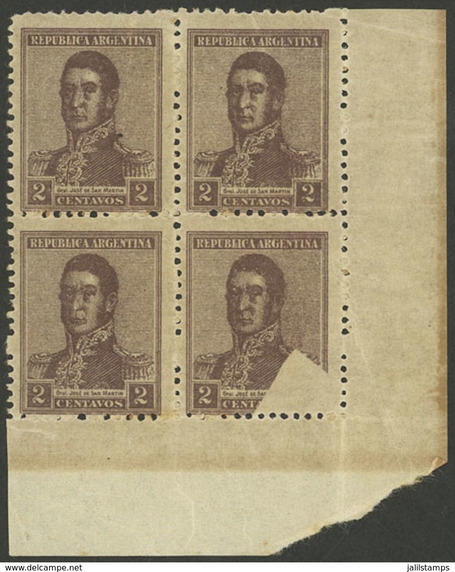 ARGENTINA: GJ.466, 1918 2c. San Martín, Corner Block Of 4, One With WHITE CORNER (partially Unprinted), VF! - Other & Unclassified