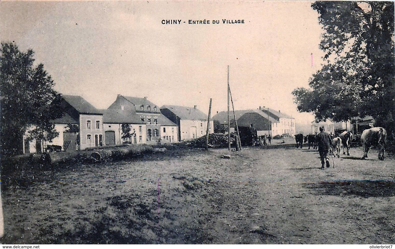 Belgique - Chiny - Entrée Du Village - Chiny