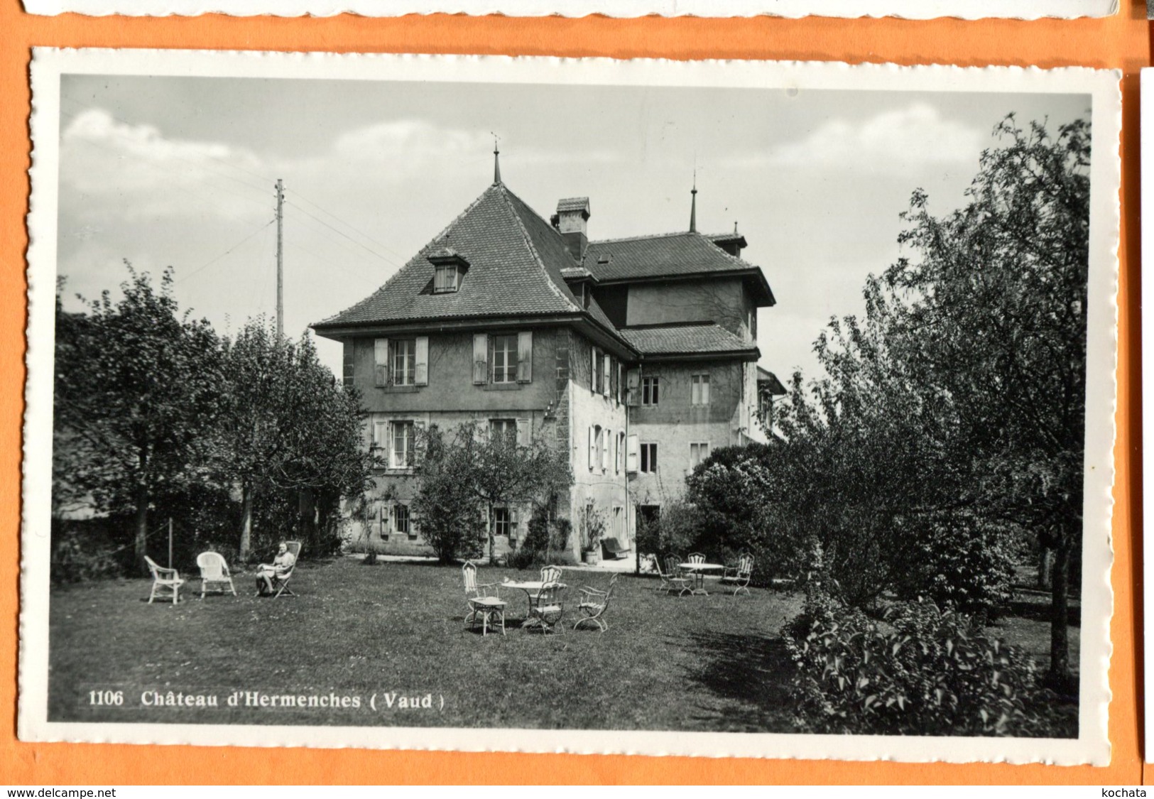 LAC158, Château D' Hermenches, Animée, 1106, édit. Paul Savigny,  Circulée Sous Enveloppe - Savigny