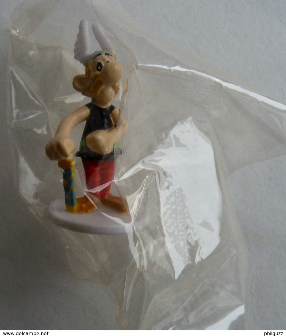 RARE FIGURINE ASTERIX ZAINI 3D 2014 ASTERIX - AVEC SON GLAIVE - Asterix & Obelix