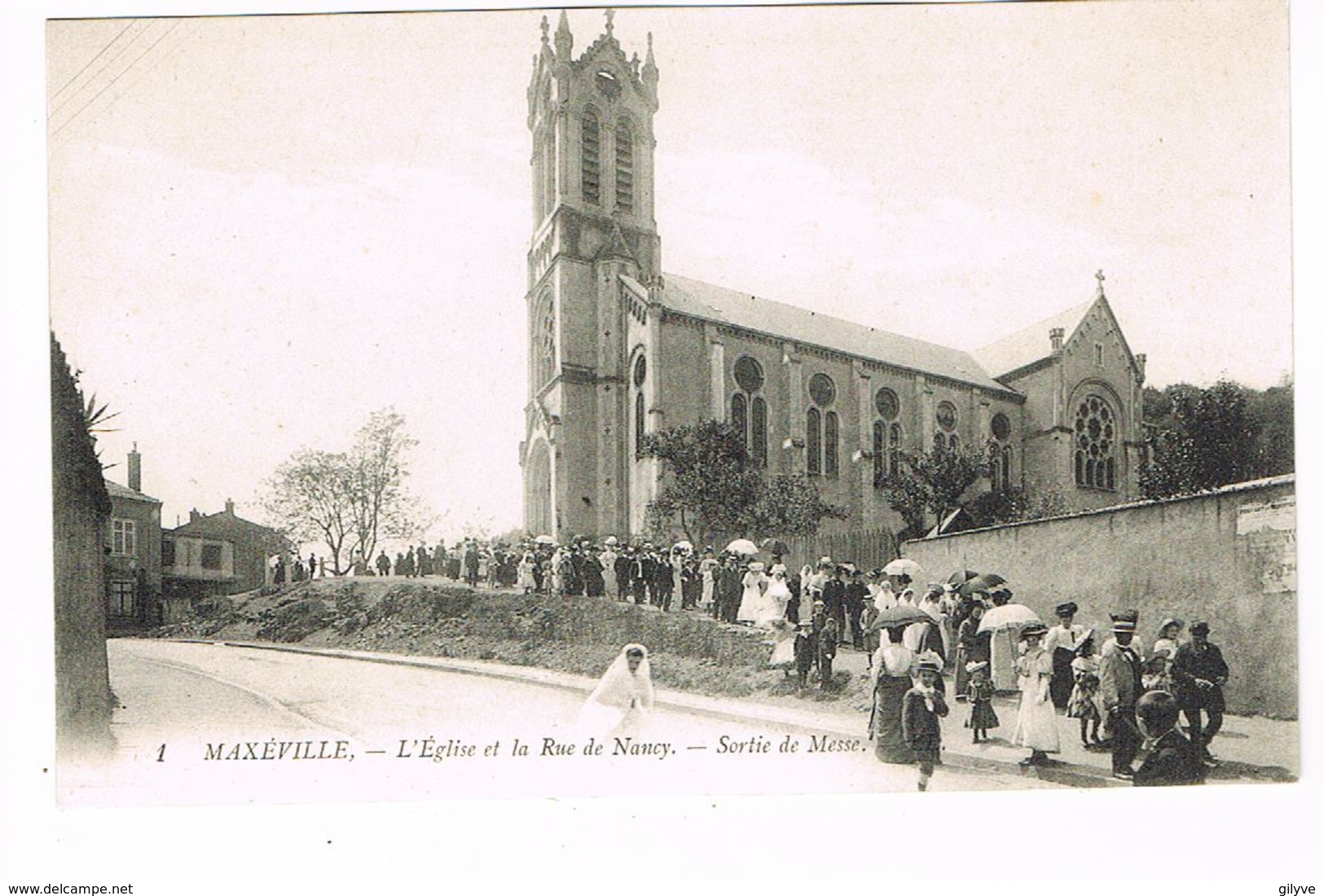 CPA (54) Maxéville. Sortie De Messe. Rue De Nancy.  TTB (M.585). - Maxeville