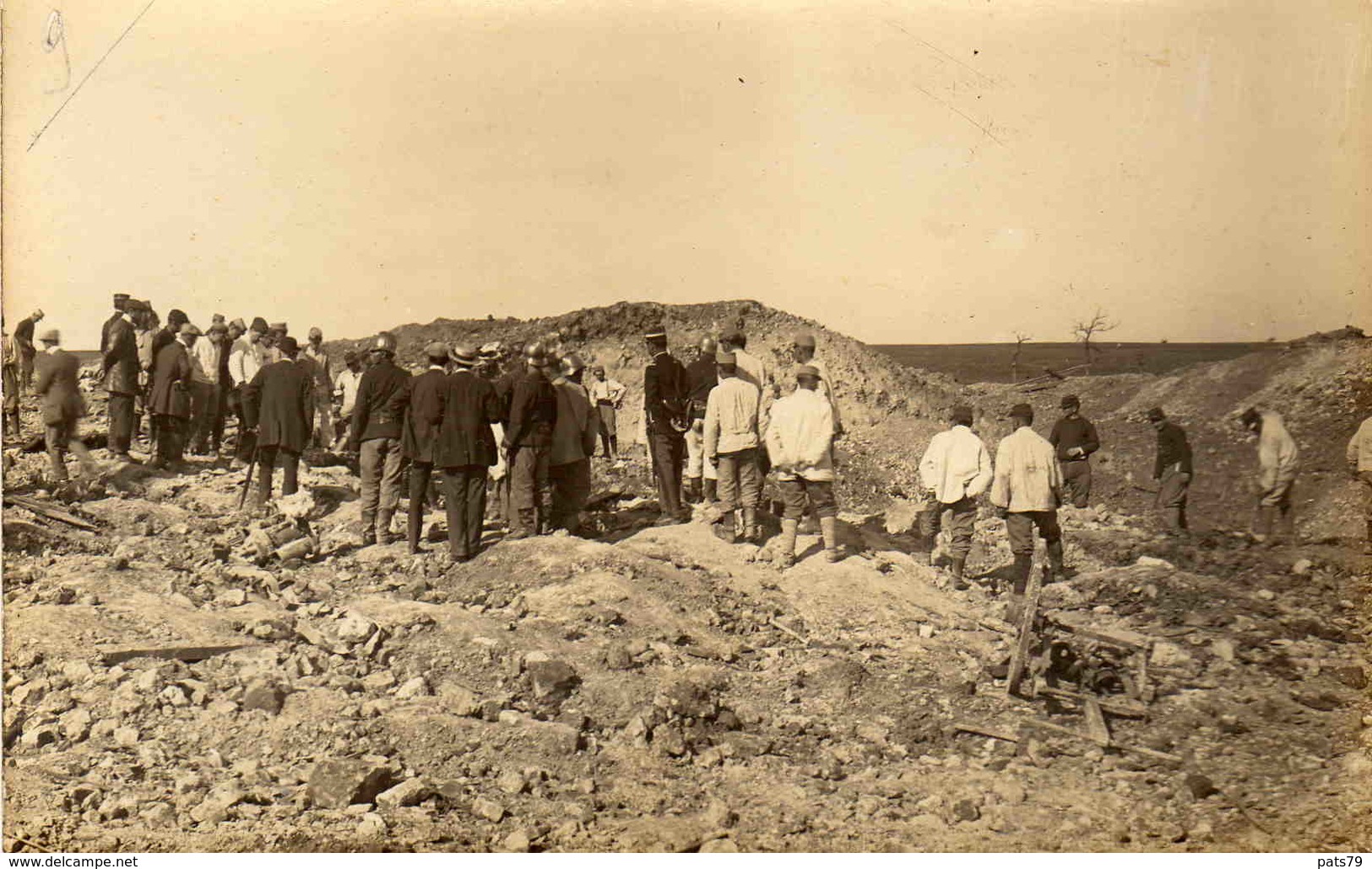 LA PALLICE- ROCHELLE  Catastrophe De L'Usine à Pétrole Du 1er MAI 1916 (CARTE P¨HOTO) - La Rochelle