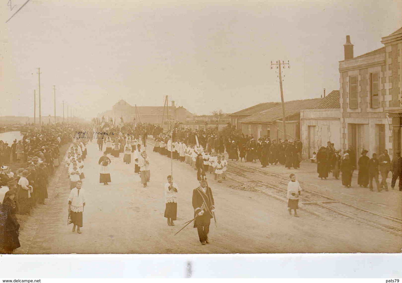 LA PALLICE- ROCHELLE  Catastrophe De L'Usine à Pétrole Du 1er MAI 1916 (CARTE P¨HOTO) - La Rochelle