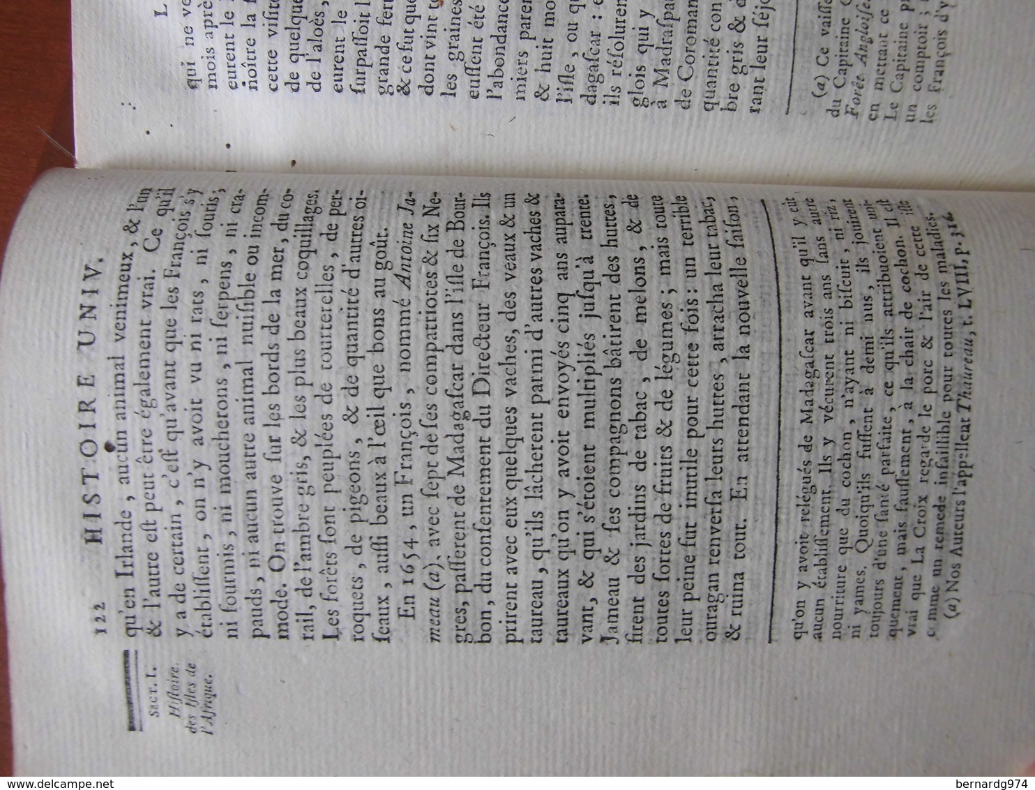 Madagascar, Bourbon (Réunion), Ile Maurice (Ile de France)  : rare ouvrage de 1784 avec carte dépliante des Iles