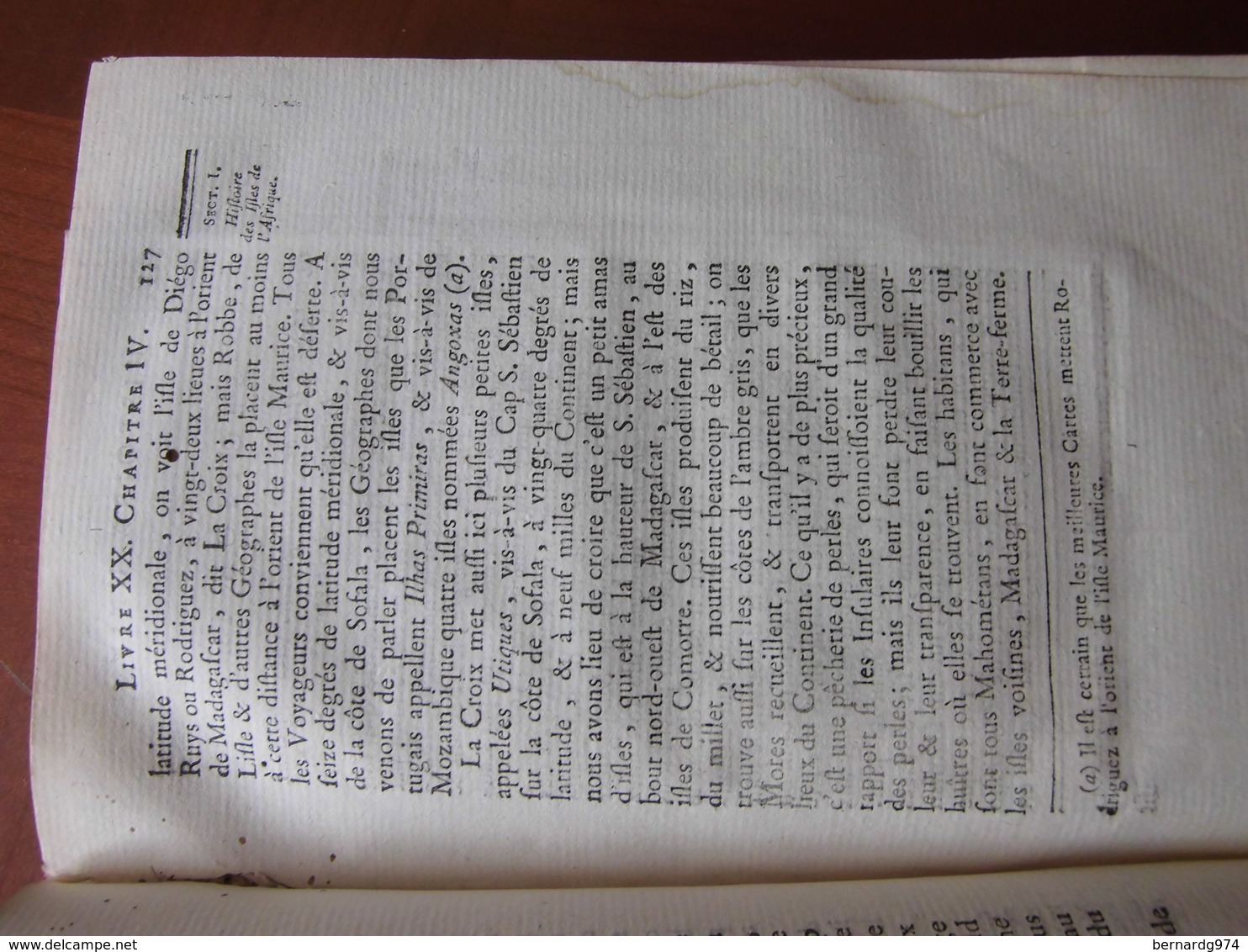 Madagascar, Bourbon (Réunion), Ile Maurice (Ile de France)  : rare ouvrage de 1784 avec carte dépliante des Iles