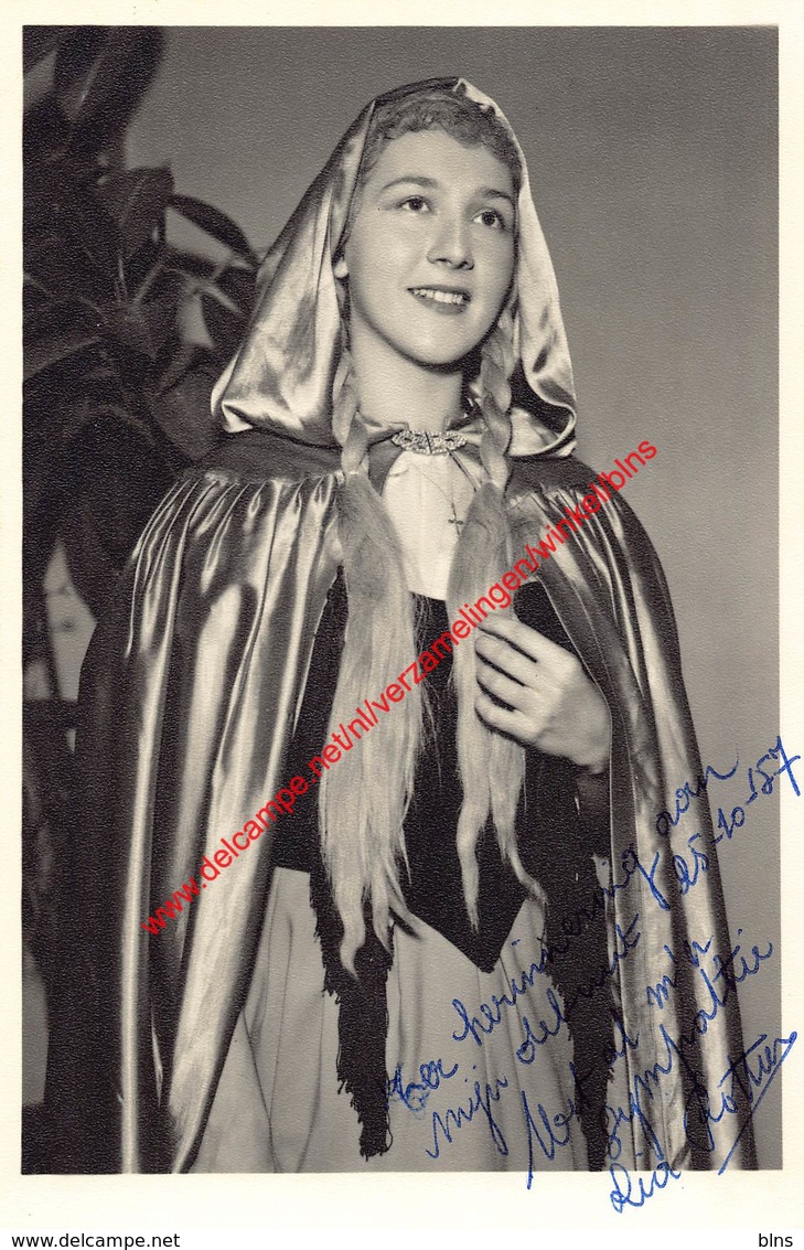Lia Rottier - Koninklijke Opera Gent - Opera Carmen 1957 - Foto 11x17cm Gehandtekend/signed - Photos
