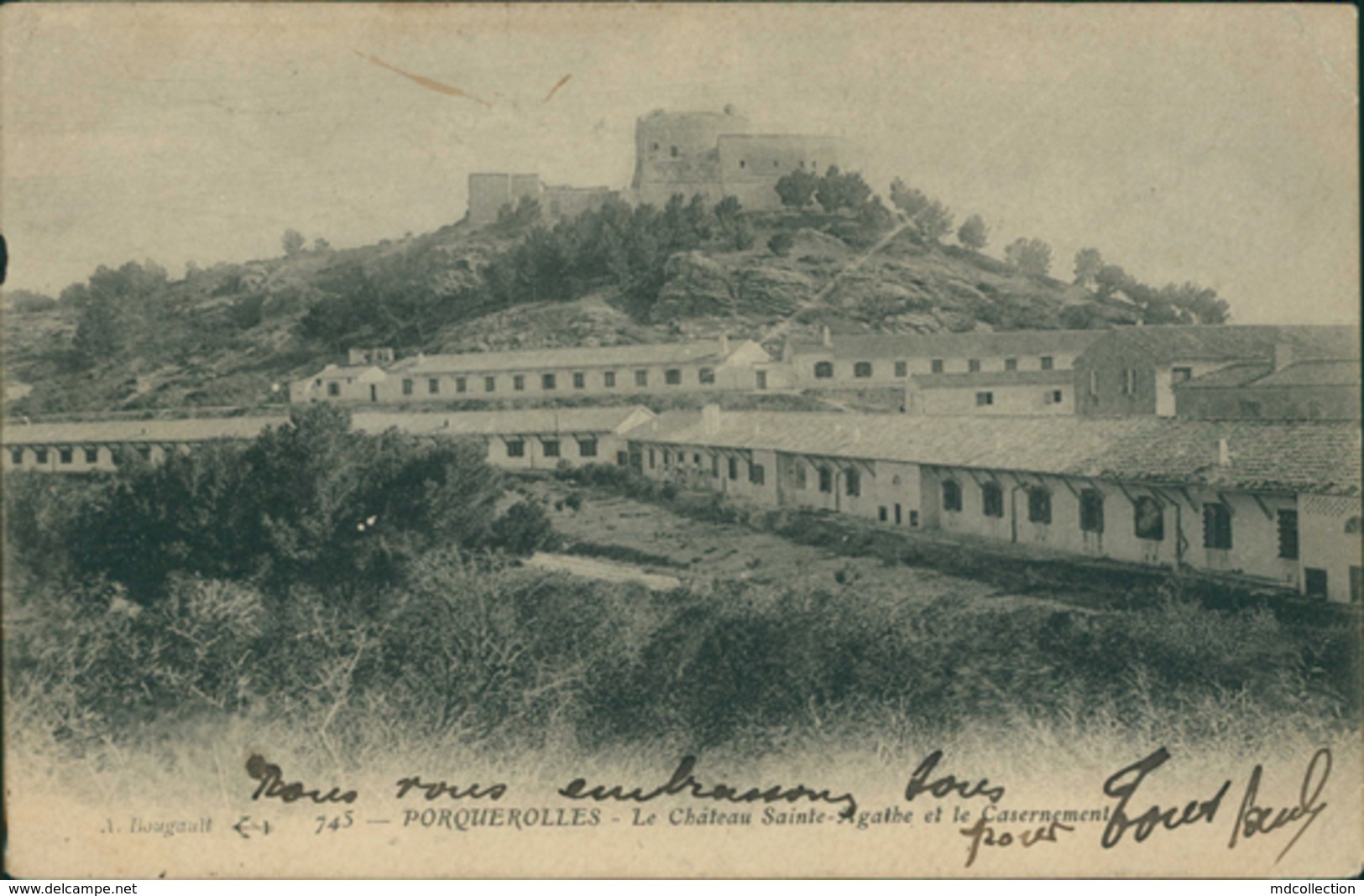 83 PORQUEROLLES / Le Chateau Saint Agathe Et Le Casernement / - Porquerolles