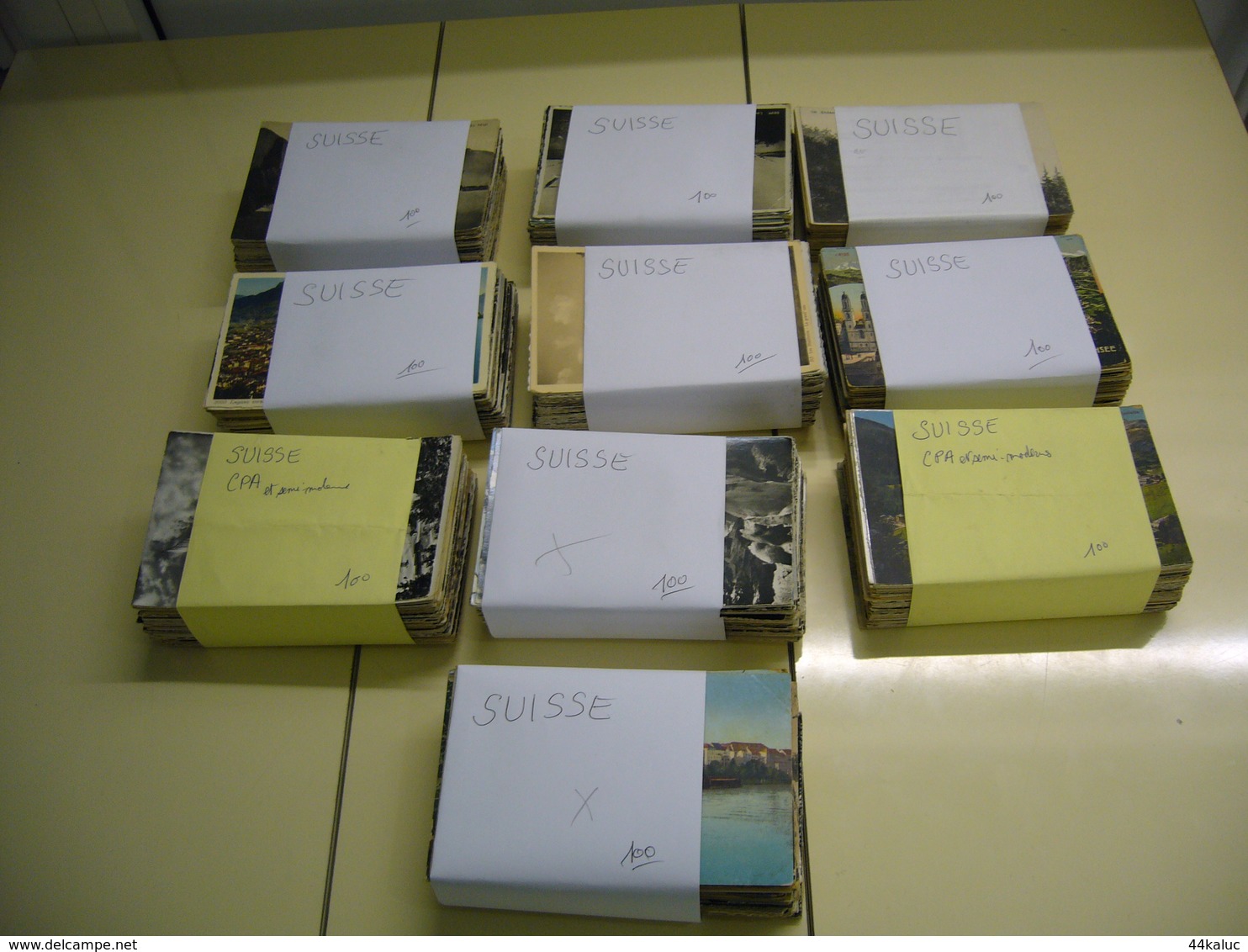 Un Lot De 1.000 Cartes Postales De Suisse - Autres & Non Classés