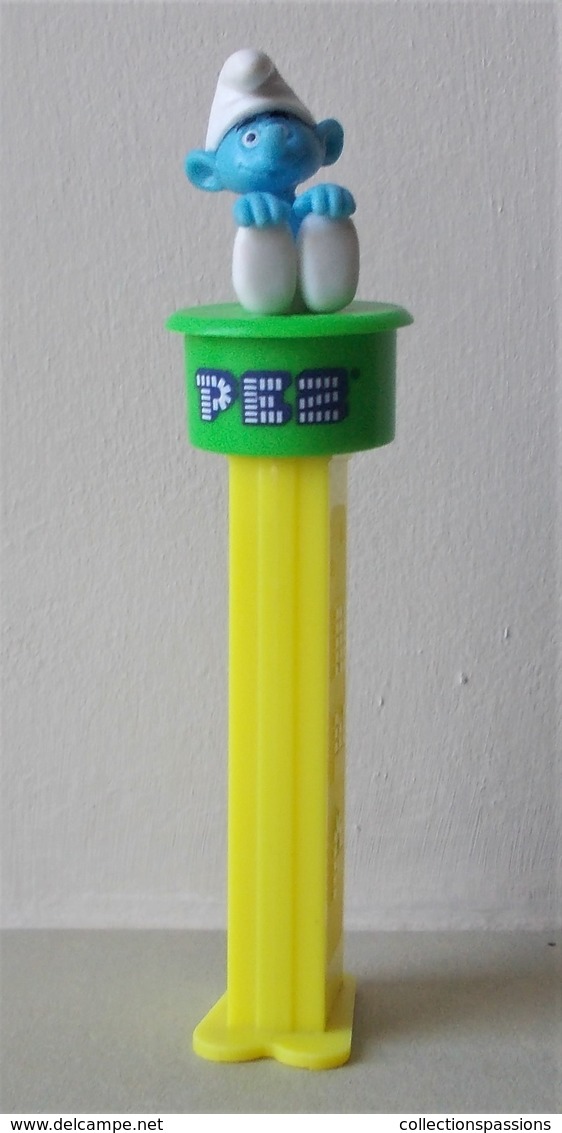 - PEZ. Schtroumpf - 12,5 Cm - - Pez