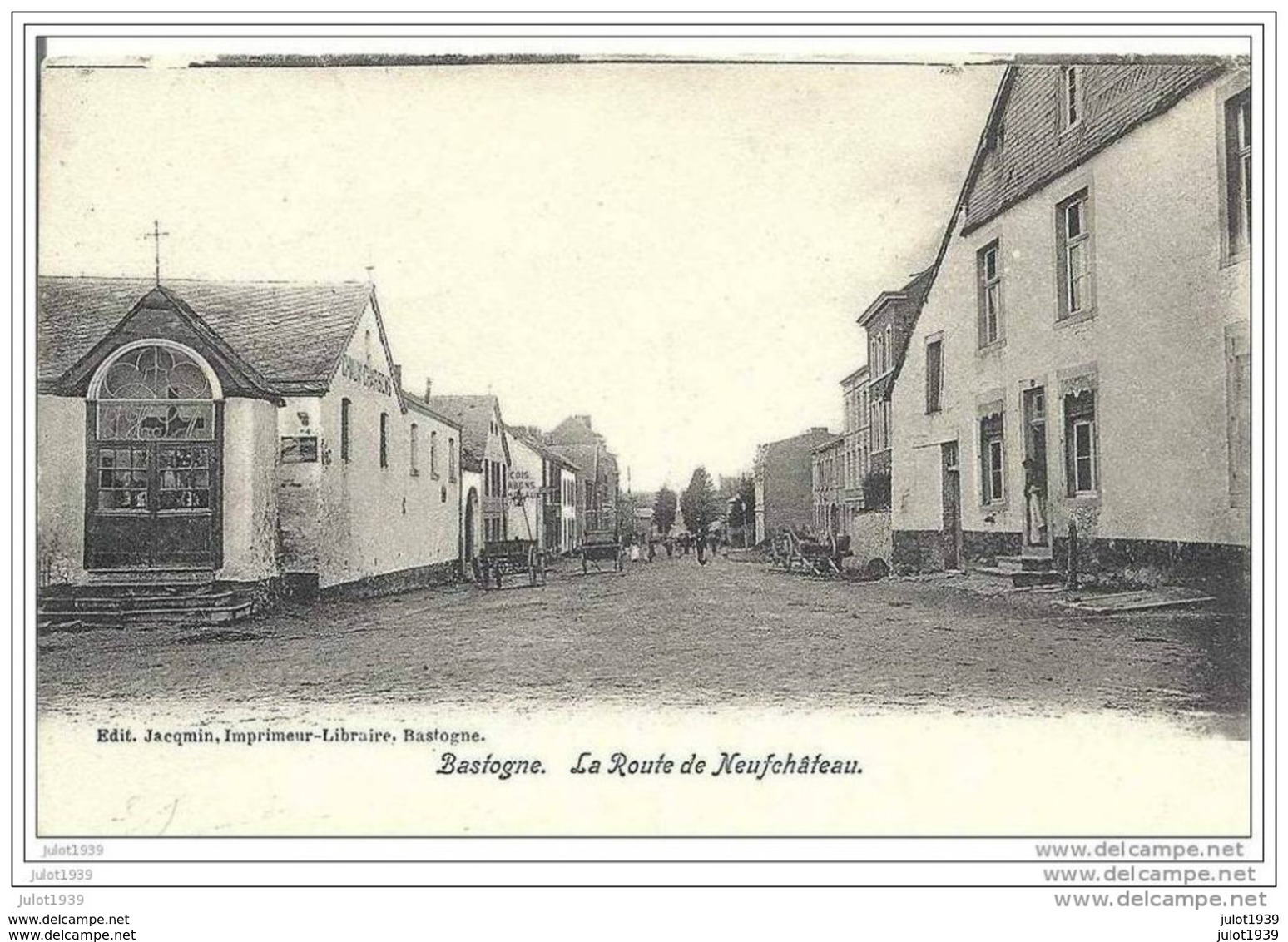 -30% . BASTOGNE ..-- Route De NEUFCHATEAU . 1904 Vers OSTENDE ( Melle Henriette DE PONT ) .  Voir Verso . - Bastogne