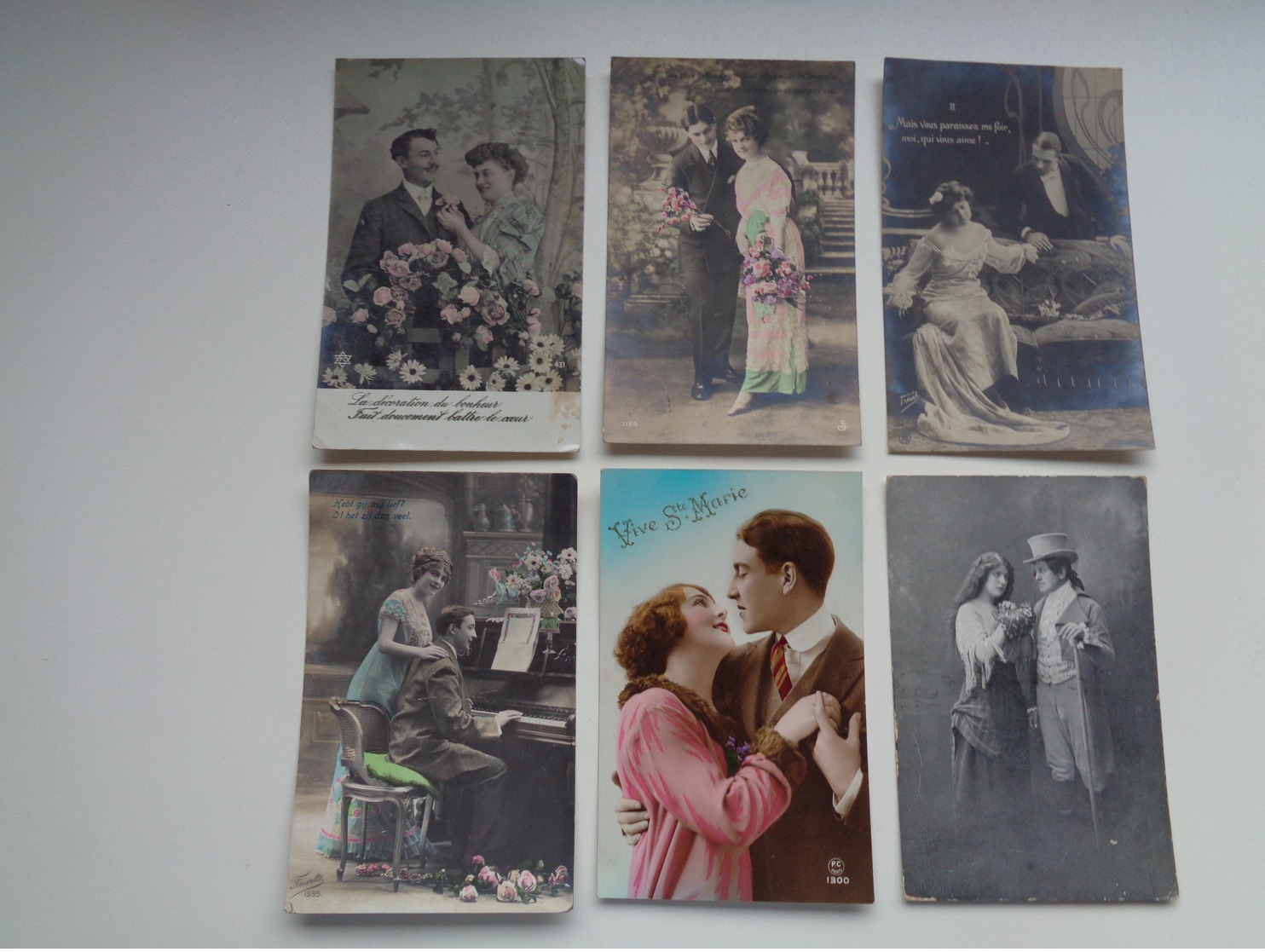 Beau lot de 60 cartes postales de fantaisie  couples  couple    Mooi lot van 60 postkaarten fantasie  koppel - 60 scans