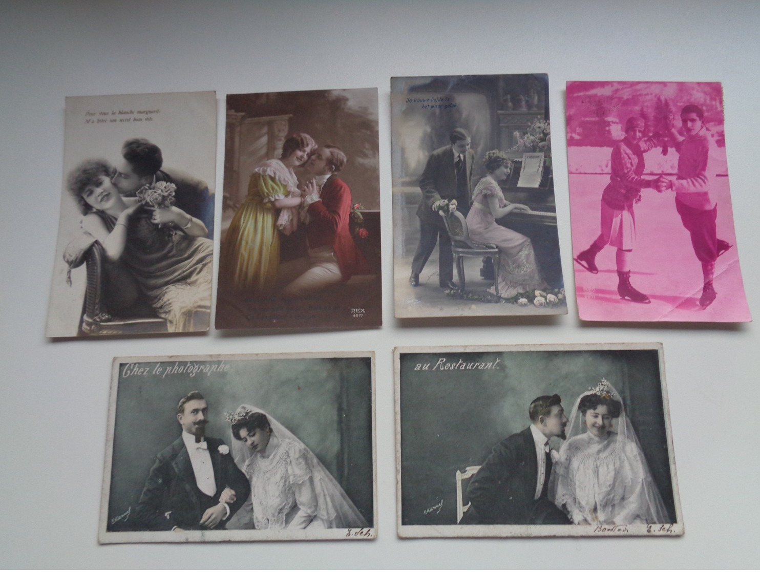 Beau lot de 60 cartes postales de fantaisie  couples  couple    Mooi lot van 60 postkaarten fantasie  koppel - 60 scans