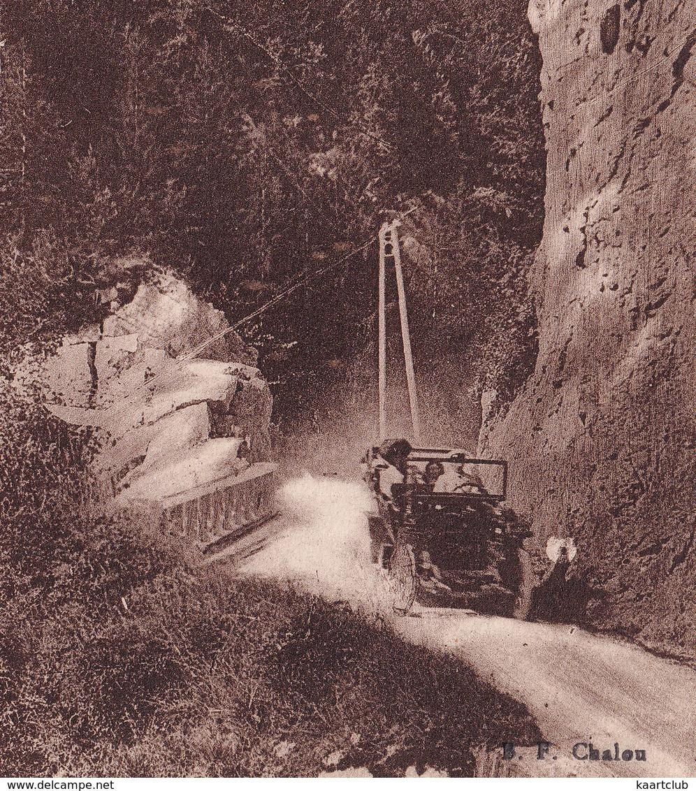 Route De St Claude à La Faucille: OLDTIMER VOITURE CHARABANC - La Vallée Des Moulins - Voitures De Tourisme