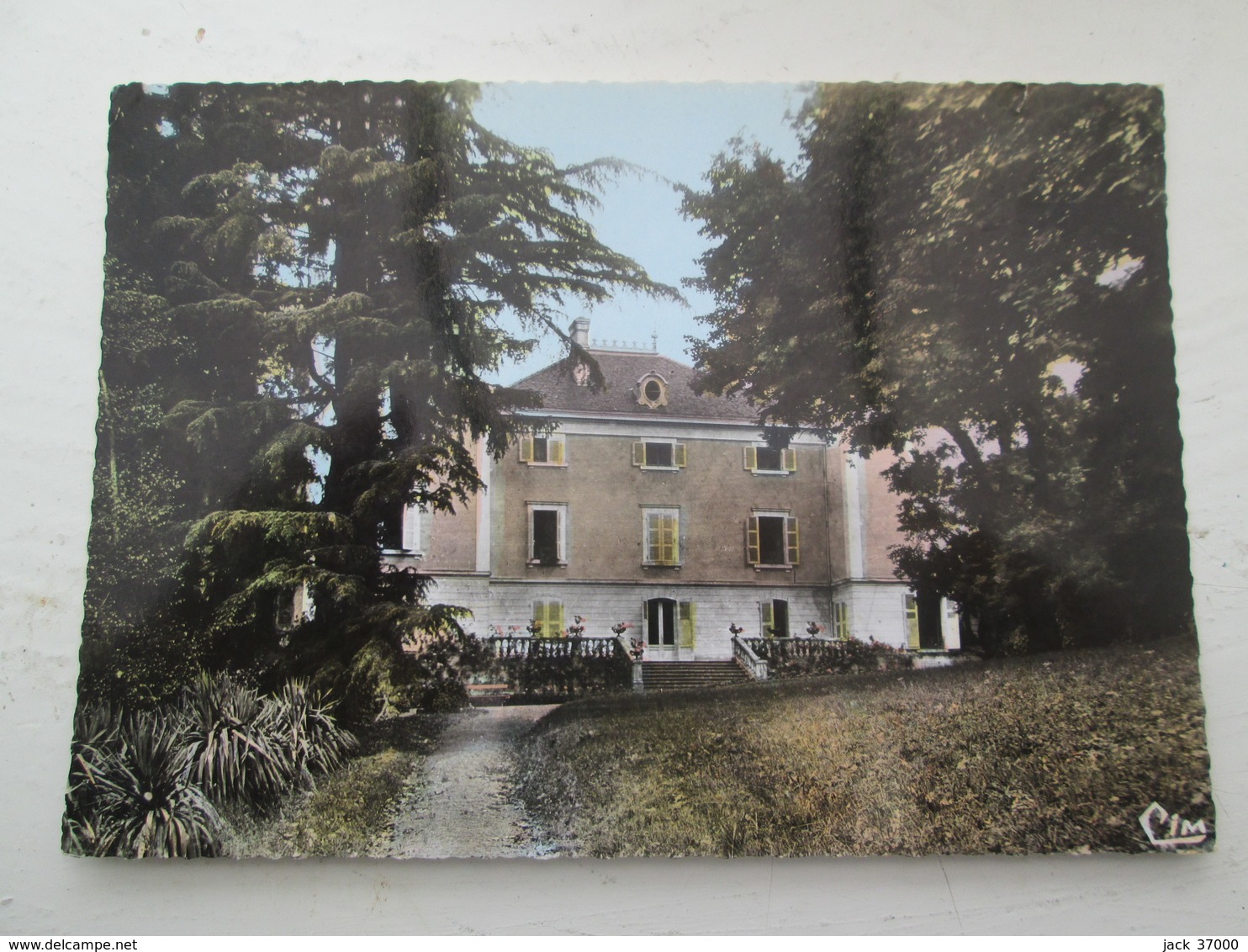 CHIROUBLES   Chateau De Vers Les Pres 1968 - Chiroubles