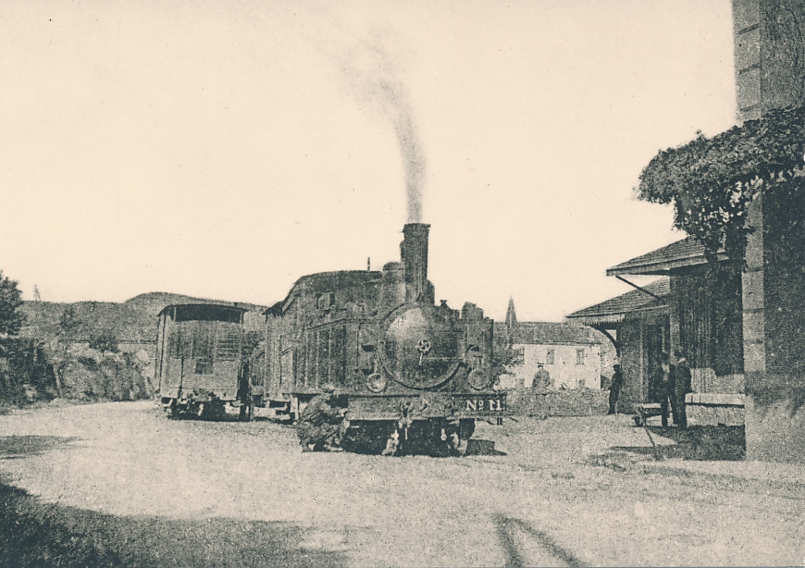 Uzer (07) Train Pour St. Paul Le Jeune - Vers 1925 - Otros & Sin Clasificación