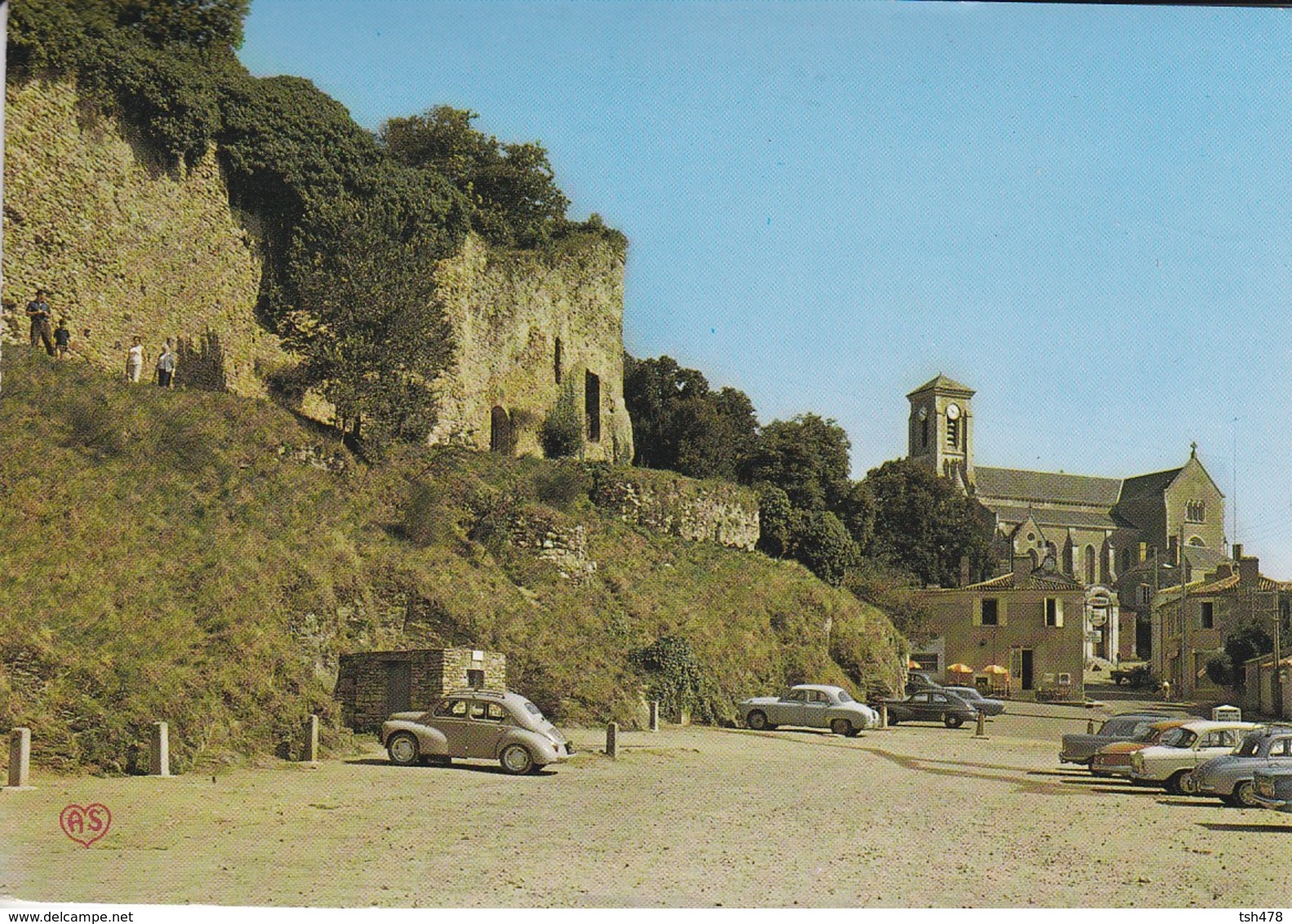 85----TALMONT---le Vieux Château Et L'église--( Voitures 4CV + 203 + Dauphine +autres )--voir 2 Scans - Talmont Saint Hilaire