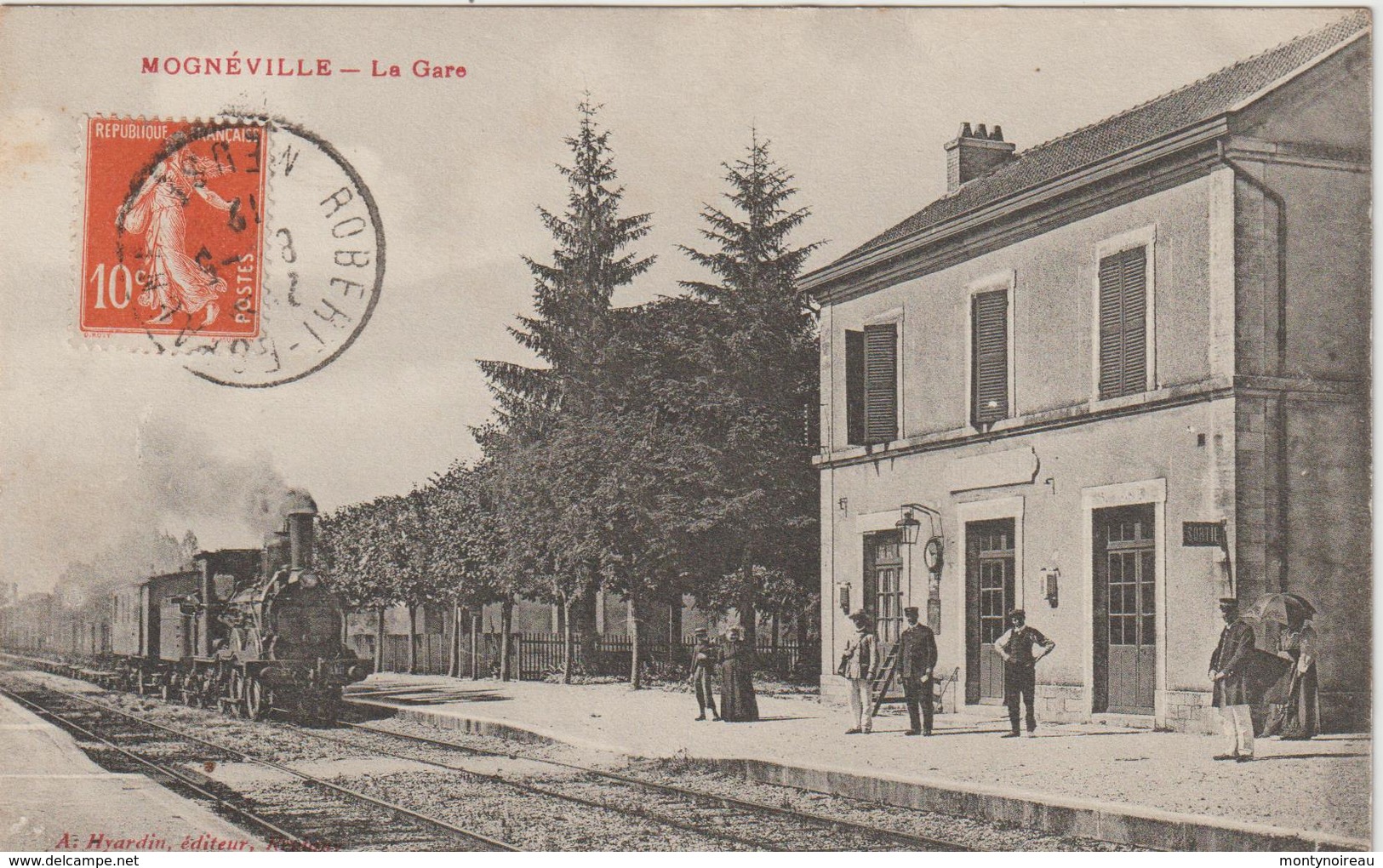 Meuse : MOGNEVILLE  :  La  Gare -  Train (  Arrivée Café  Du  Commerce Lumes Haute  Marne  ) 1912 - Autres & Non Classés