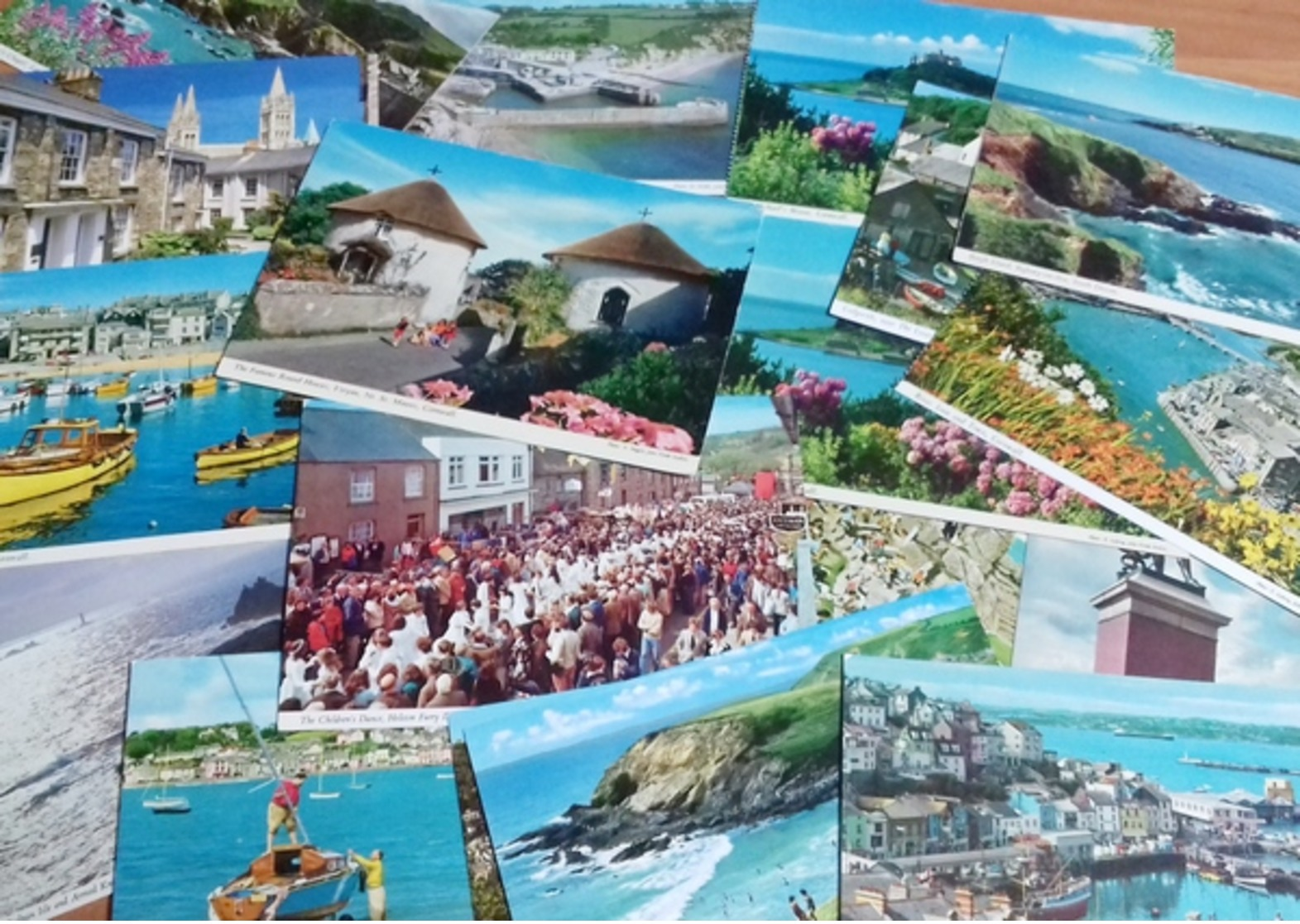 Lot 150+ Postcards John Hinde Canary Islands Cyprus Devon Cornwall Wales Scottland Nigeria Uganda Tanzania Scilly Jersey - Mondo