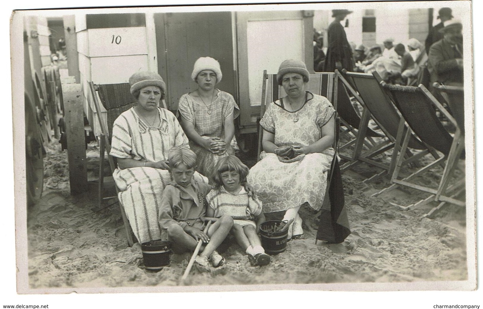 Carte Photo C1930 - Blankenberghe - Sur La Plage - Photo O. Houtart-Laureys - 2 Scans - Blankenberge