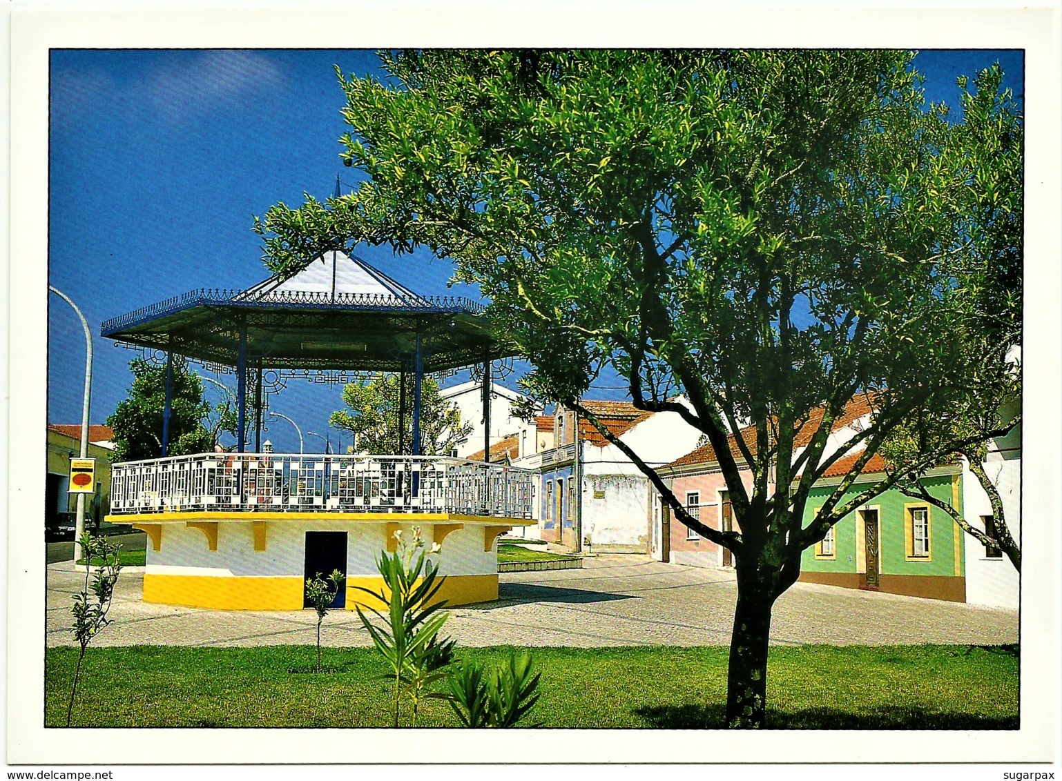 GRÂNDOLA - Vila - Coreto - Fotografia Rodrigo Cabral - Ed. C. M. De Grandola - Região De Turismo Da Costa Azul - Setúbal