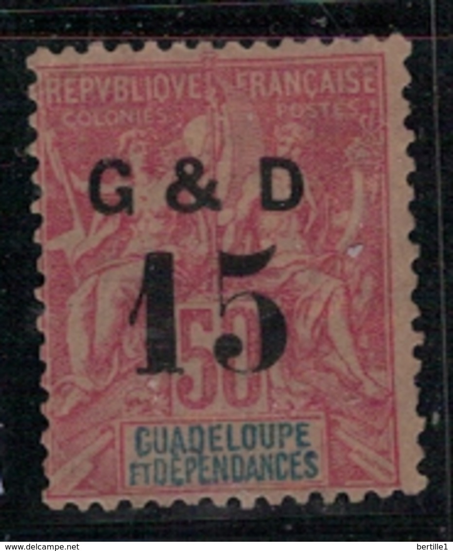 GUADELOUPE           N°  YVERT  :  47       NEUF AVEC  CHARNIERES      (  CH  01/17 ) - Unused Stamps