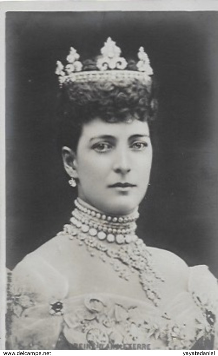 CPA La REINE D'ANGLETERRE - Case Reali