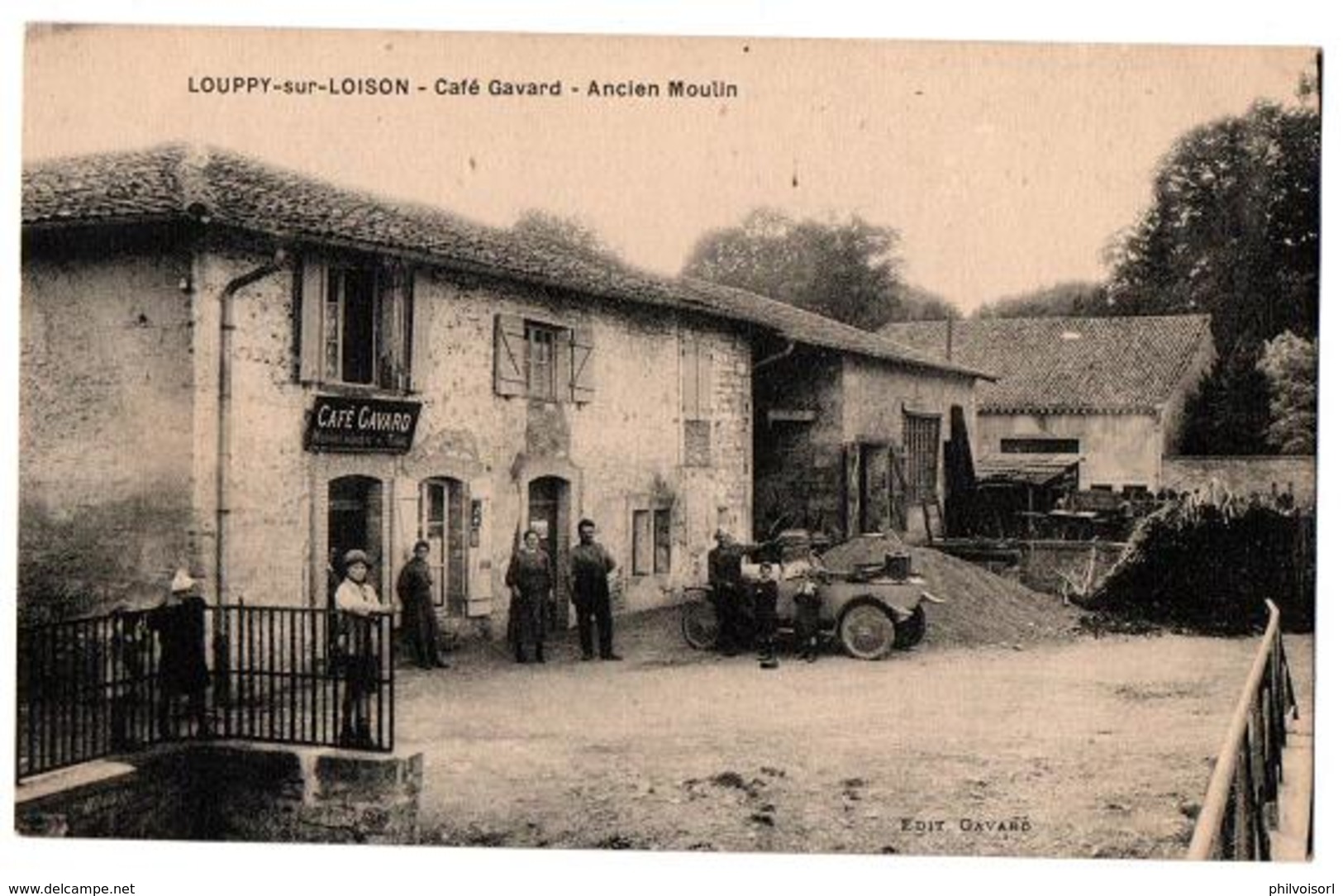 LOUPPY SUR LOISON CAFE GAVARD ANCIEN MOULIN AUTOMOBILE TRES ANIMEE - Otros & Sin Clasificación