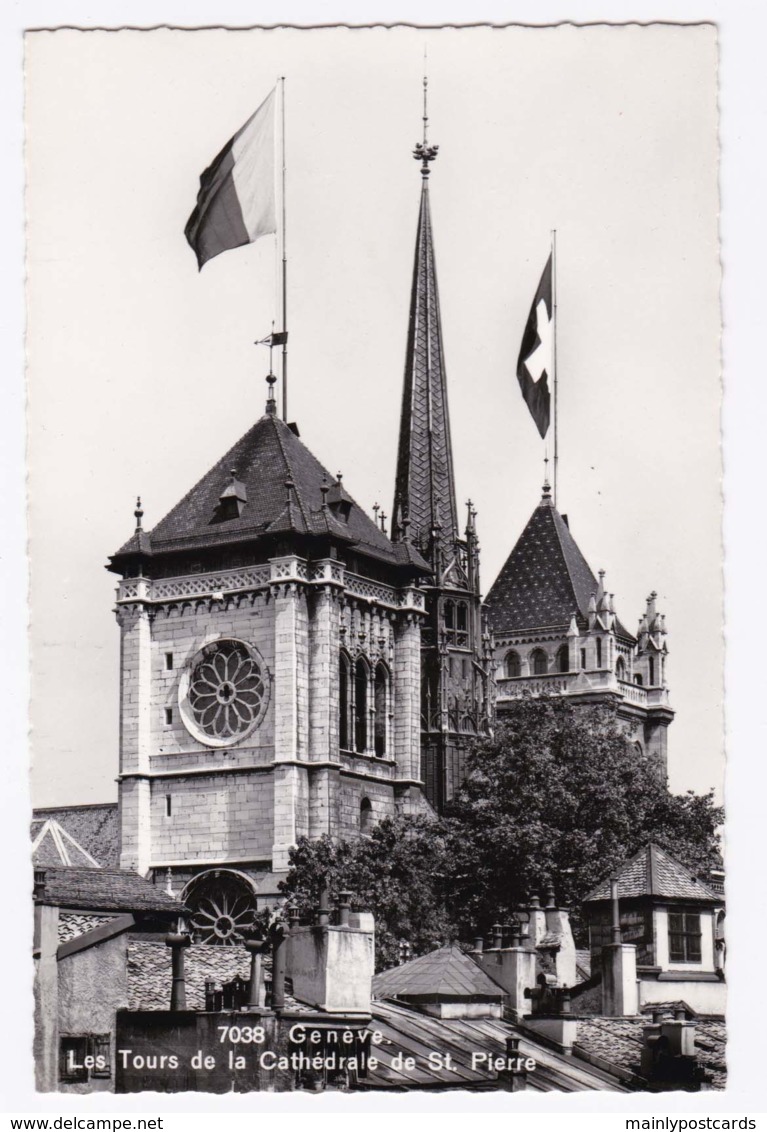 AL26 Geneve, Les Tours De La Cathedrale De St. Pierre - RPPC - Genève