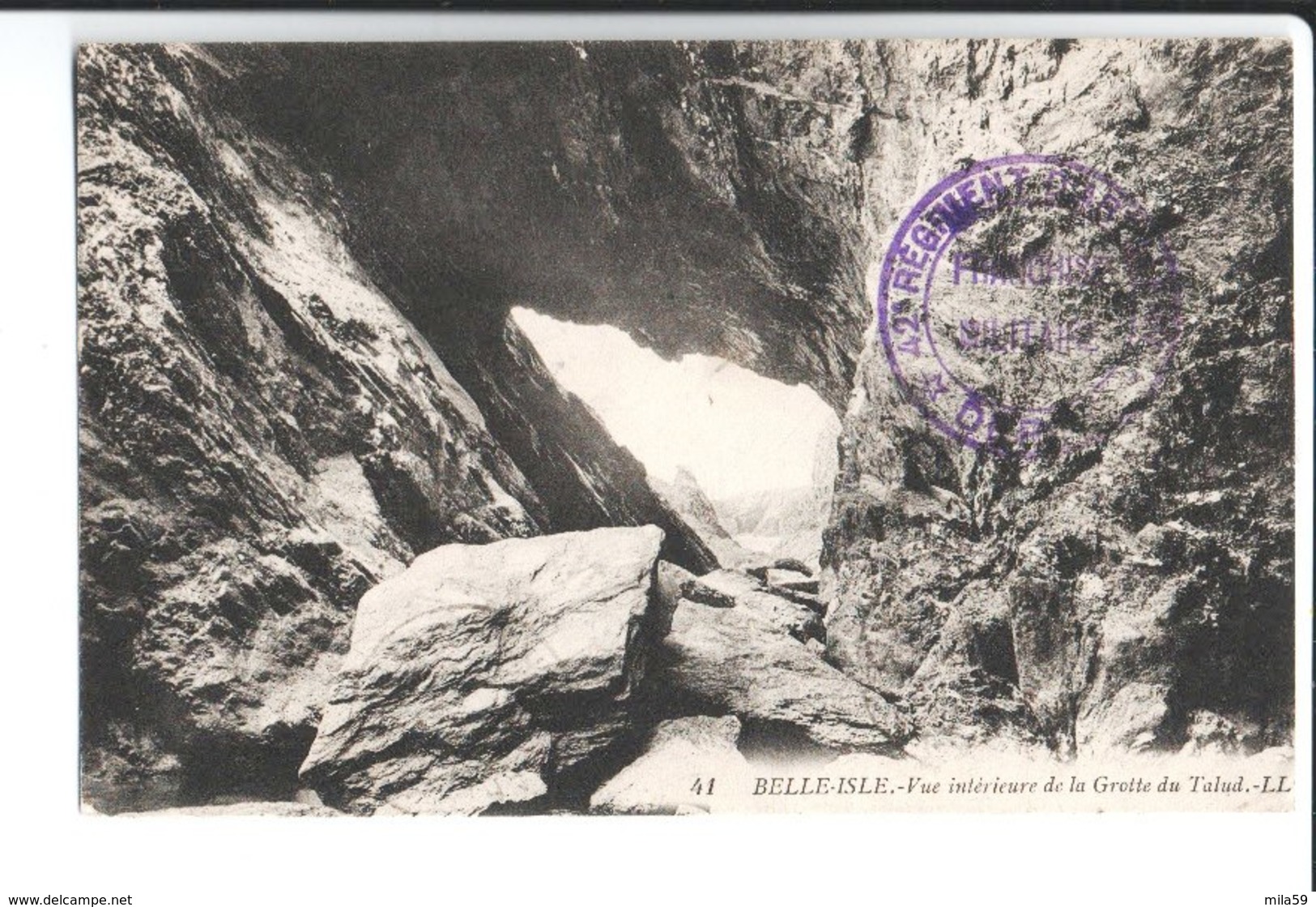 Belle Isle.Vue Intérieure De La Grotte Du Talud. De René Couleuvre ? 42ème Rt Art 65ème Bat Pontivy à Mme Limon Paris 20 - Belle Ile En Mer