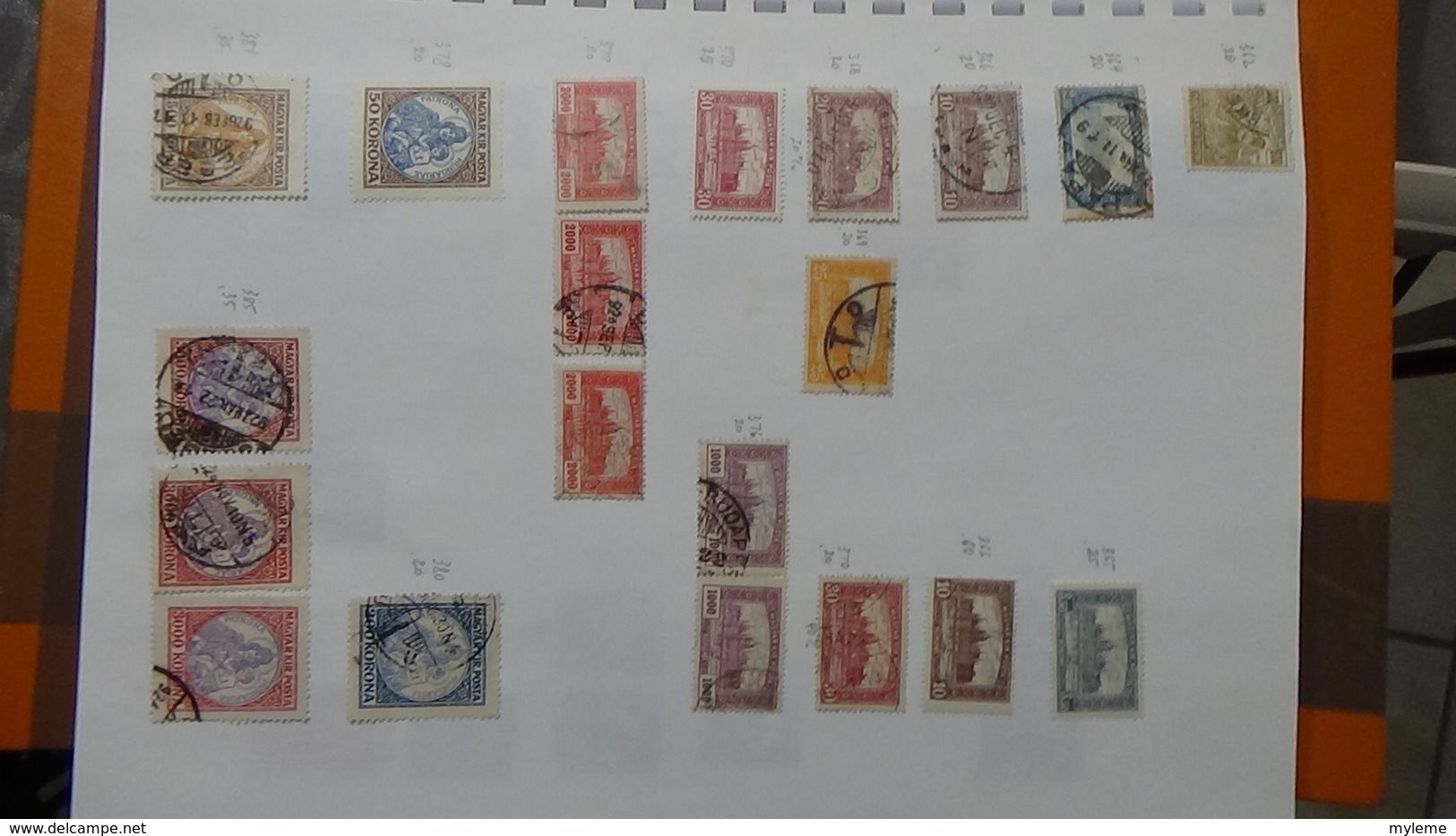 A239 Cahier de timbres de Hongrie dont fin de catalogue. A saisir !!! Voir commentaires