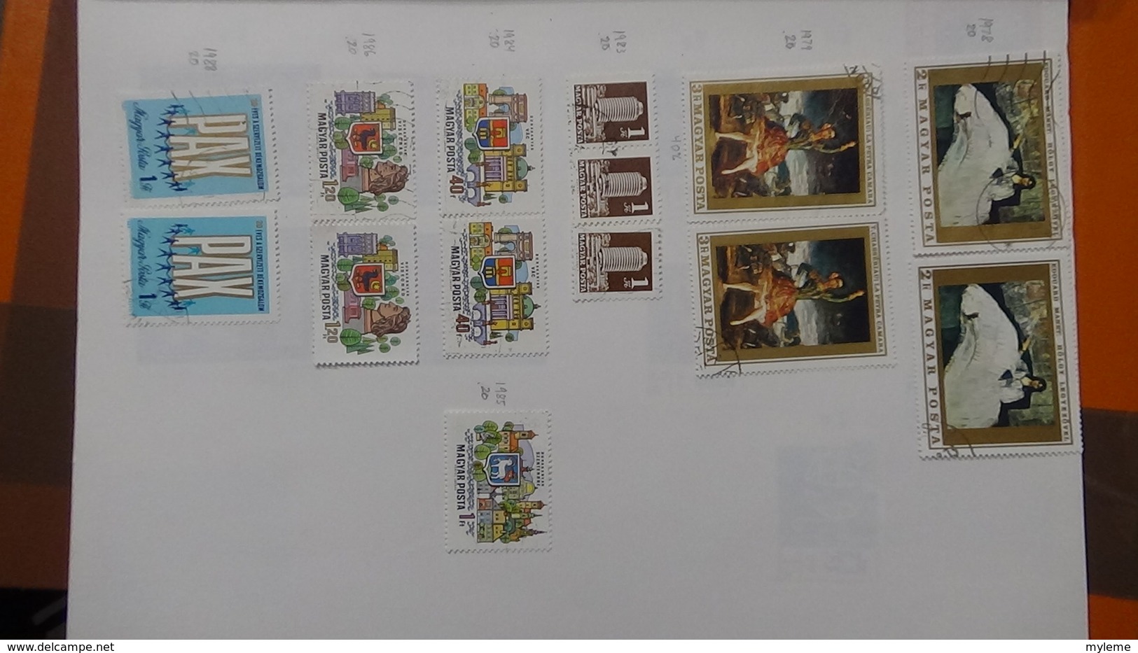 A239 Cahier de timbres de Hongrie dont fin de catalogue. A saisir !!! Voir commentaires