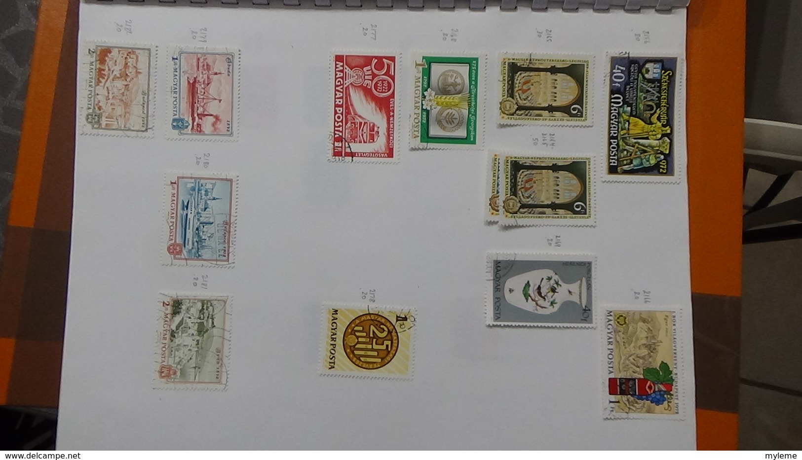 A239 Cahier de timbres de Hongrie dont fin de catalogue. A saisir !!! Voir commentaires