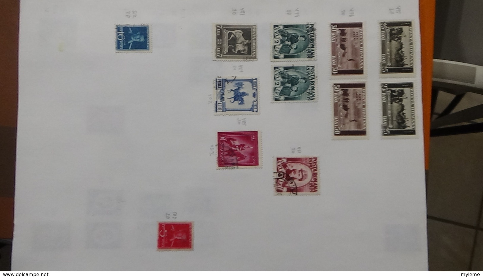 A241 Cahier de timbres de Roumanie dont fin de catalogue. A saisir !!! Voir commentaires