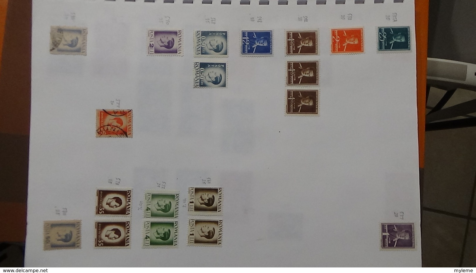 A241 Cahier de timbres de Roumanie dont fin de catalogue. A saisir !!! Voir commentaires