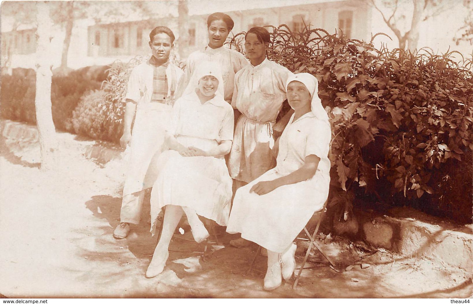 ¤¤   -   SYRIE   -   Carte-Photo   -  ALEP   -   Groupe D'Infirmières Et D'Infirmiers Devant L'Hopital          ¤¤ - Syrien