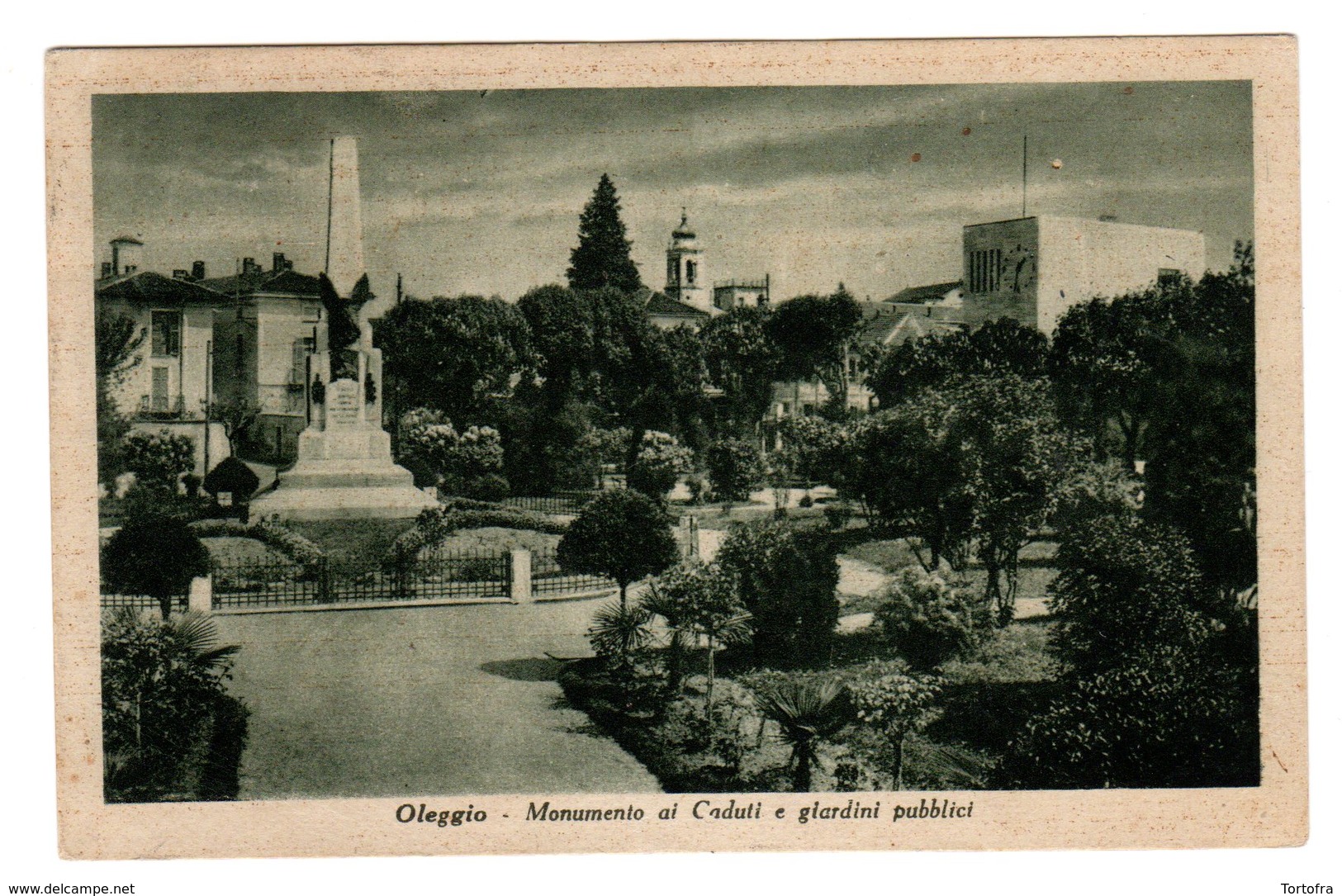 OLEGGIO MONUMENTO AI CADUTI E GIARDINI PUBBLICI - Novara