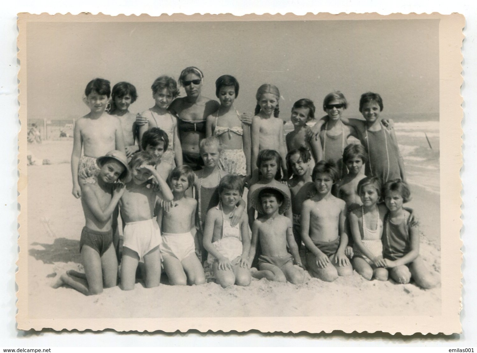 Photo Originale , Enfants En Maillot De Bain , Dim. 12.0 X 9.0 Cm - Personas Anónimos