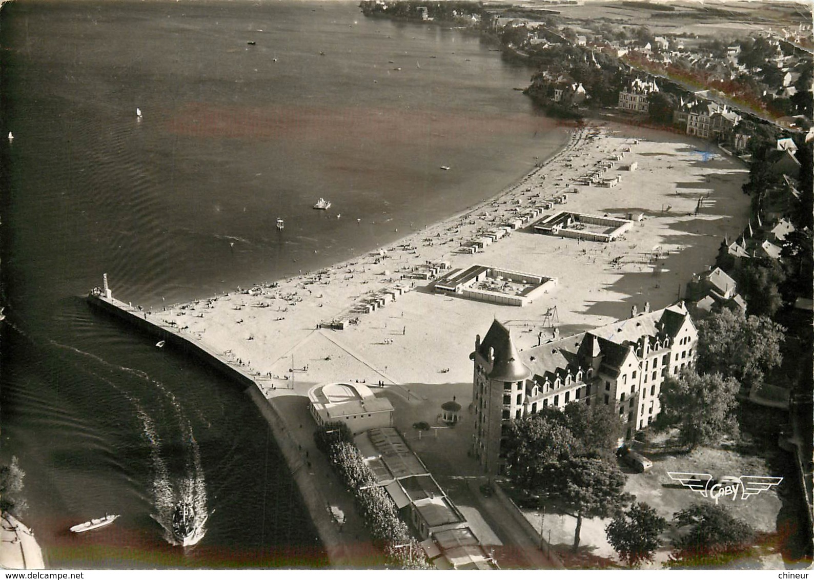 LE POULIGUEN  VUE GENERALE AERIENNE SUR LA PLAGE ET L'ENTREE DU PORT - Le Pouliguen